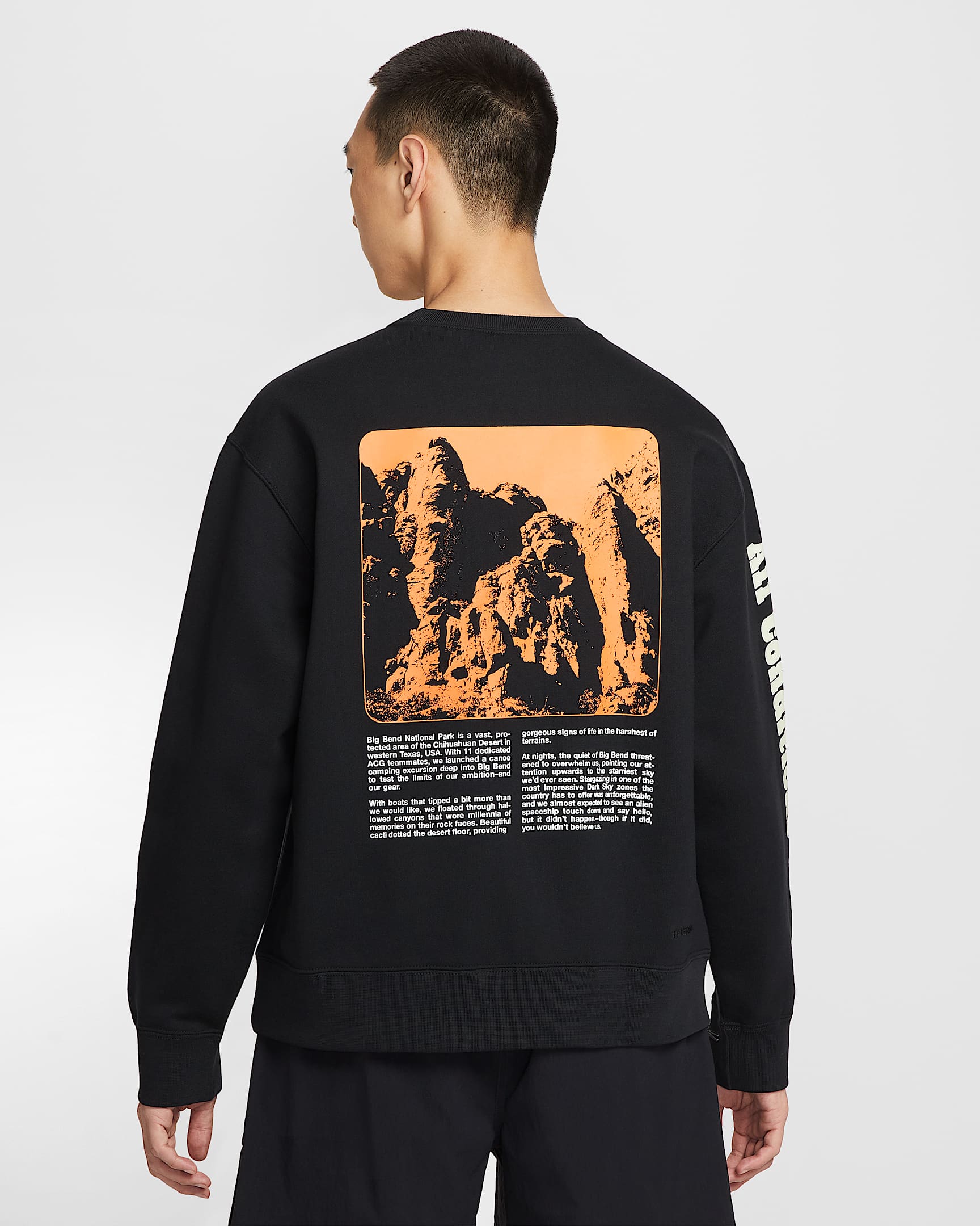 Nike ACG "Tuff Fleece" 男子加绒圆领上衣 - 黑