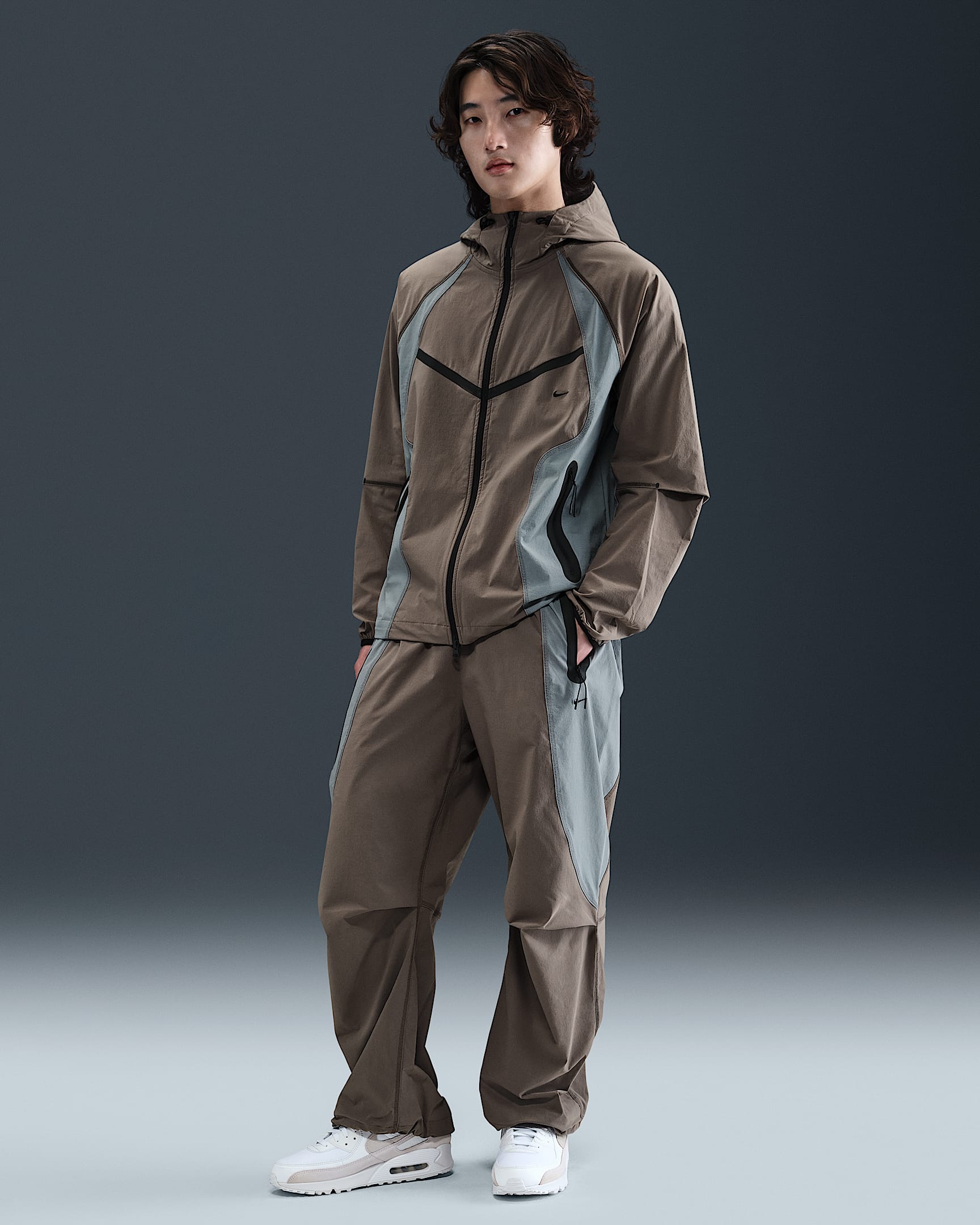 Nike Tech 男子梭织撞色 Oversize 风长裤 - 洞穴石色/冷灰/黑