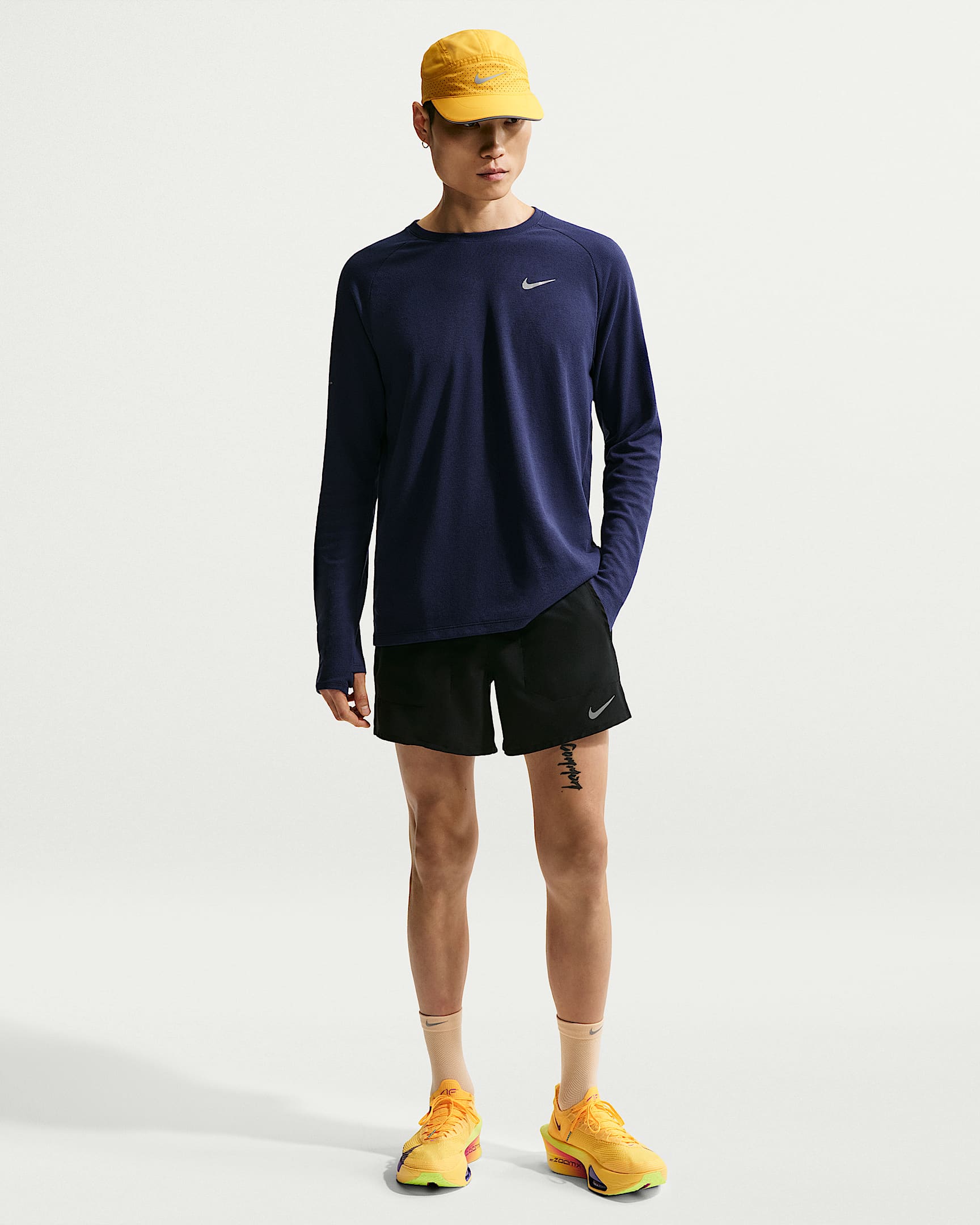 Nike Stride Dri-FIT 男子速干跑步短裤(含衬裤) - 黑
