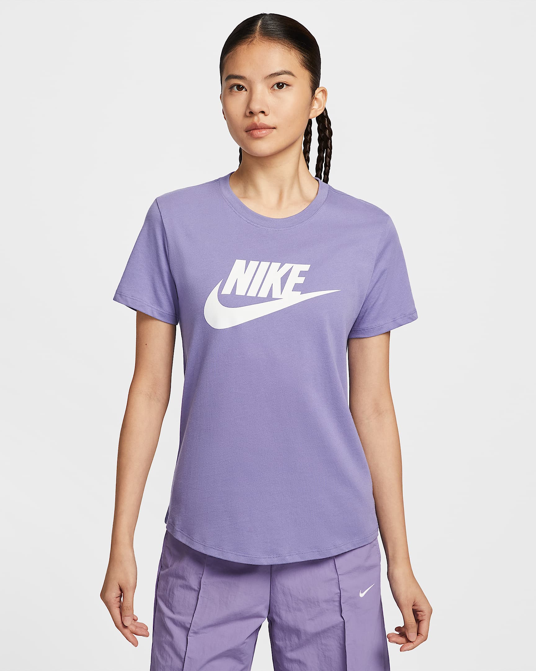 Nike Sportswear Essentials 女子印花T恤 - 暗紫