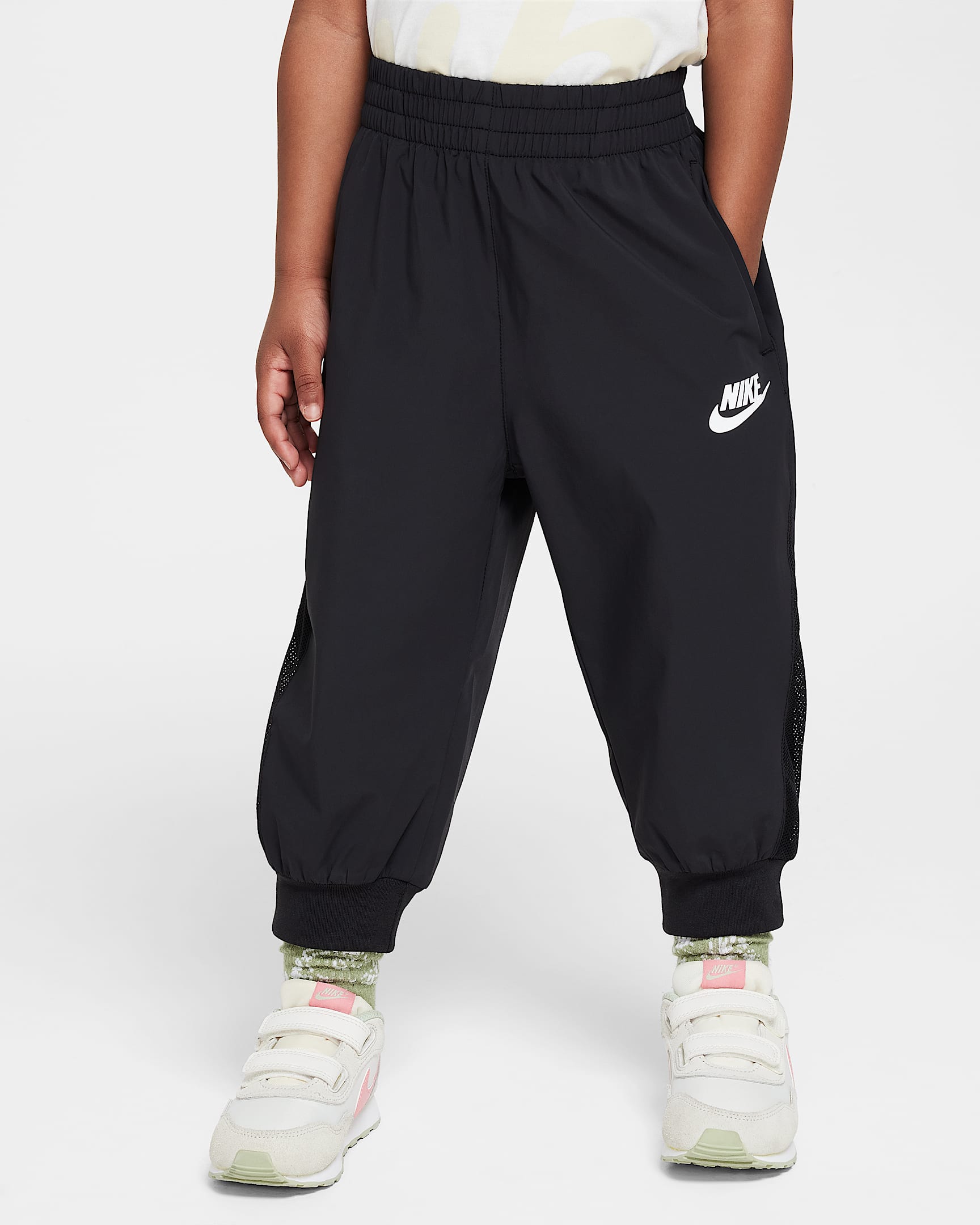 Nike "Just Believe" 婴童防晒七分裤 - 黑