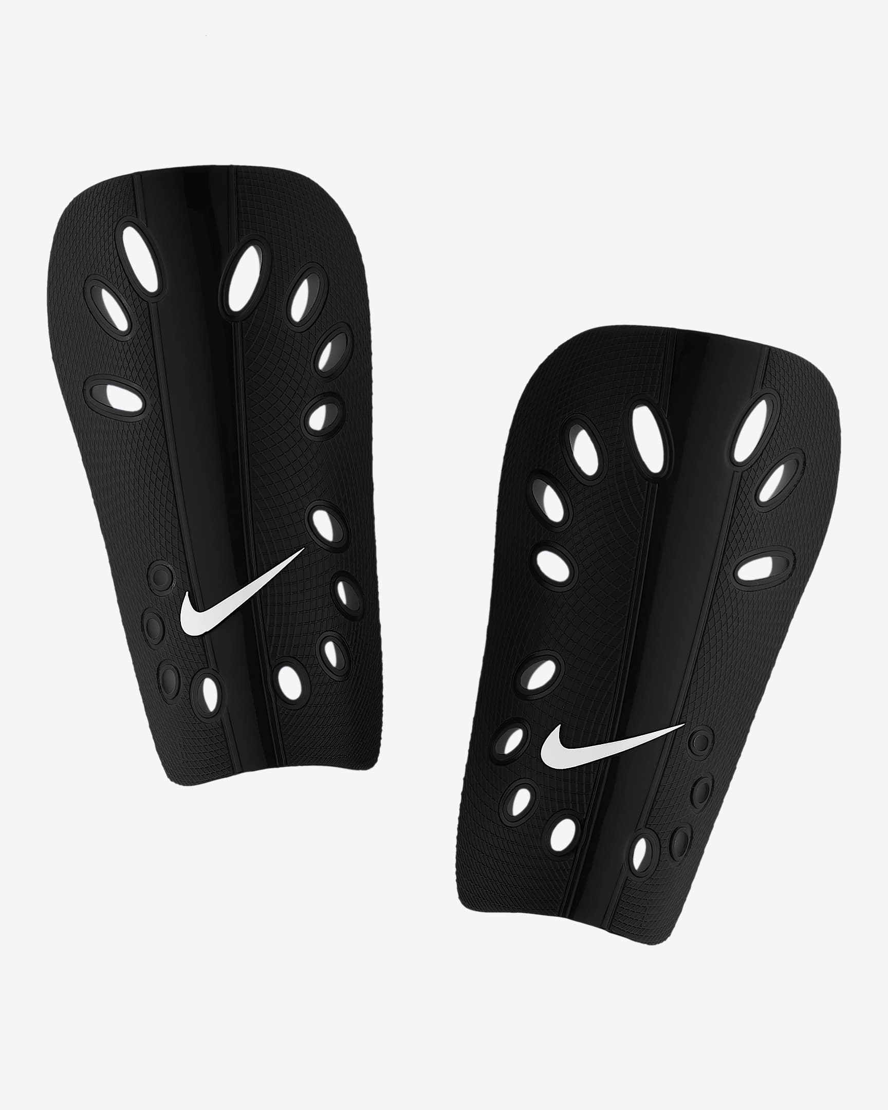 Nike J 足球护腿板(1 对) - 黑/白色