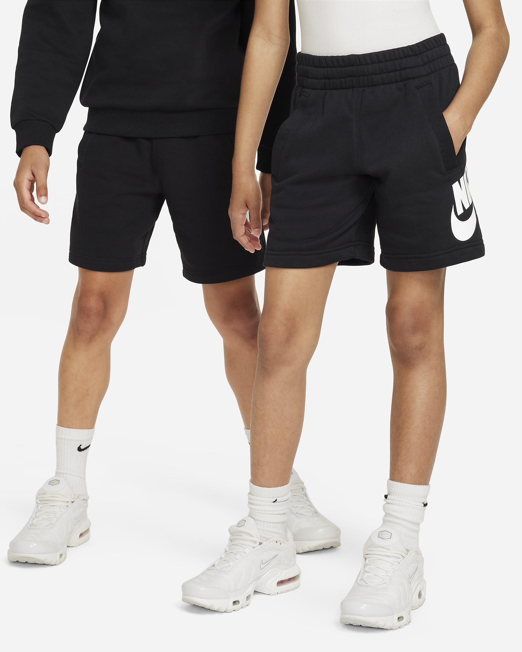 Nike Sportswear Club Fleece 大童针织短裤 - 黑/白色