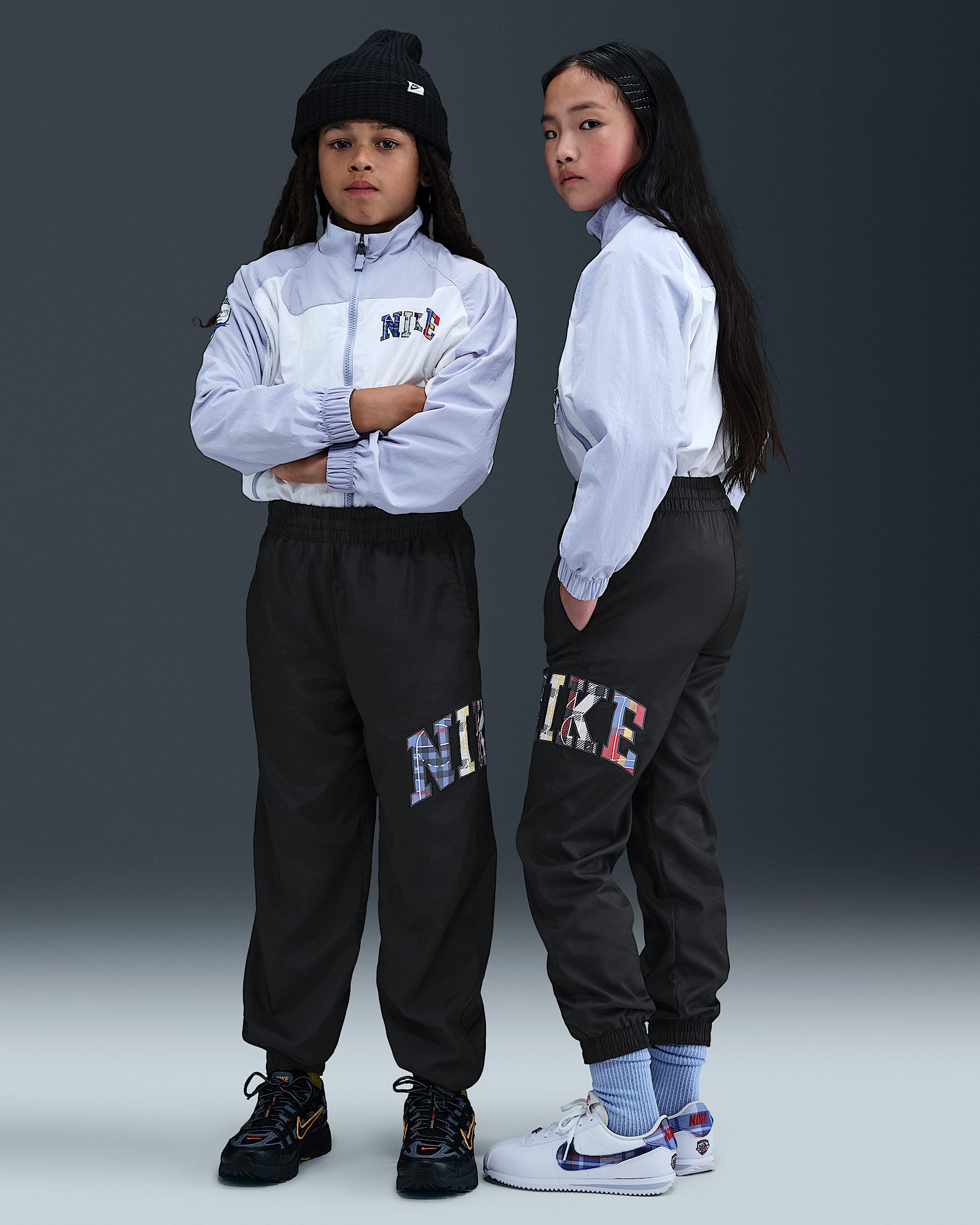 Nike Sportswear 大童梭织长裤 - 黑