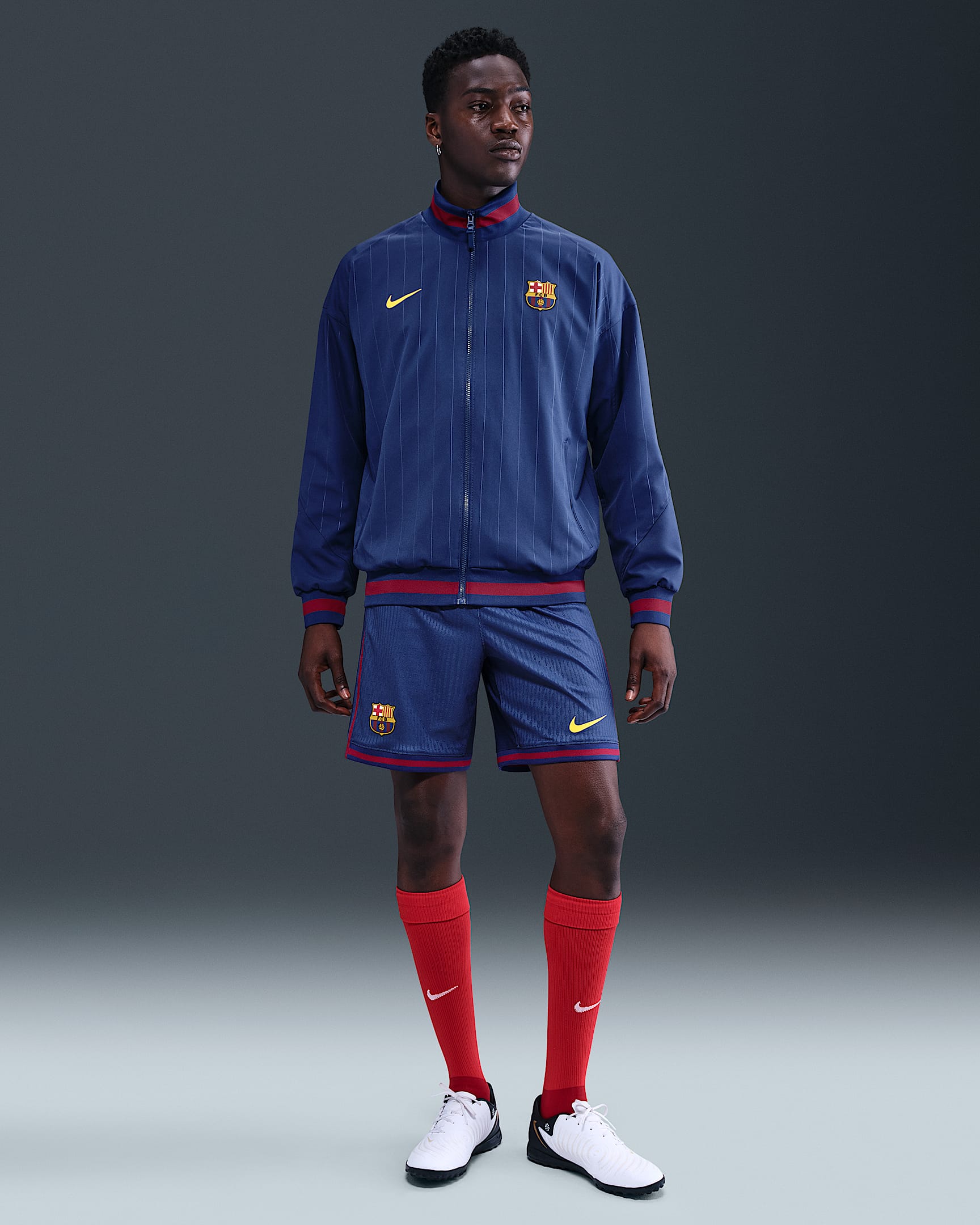 2025/26 赛季巴萨主场球员版 Nike Dri-FIT ADV 男子速干足球短裤 - 深宝蓝/贵族红/中西金