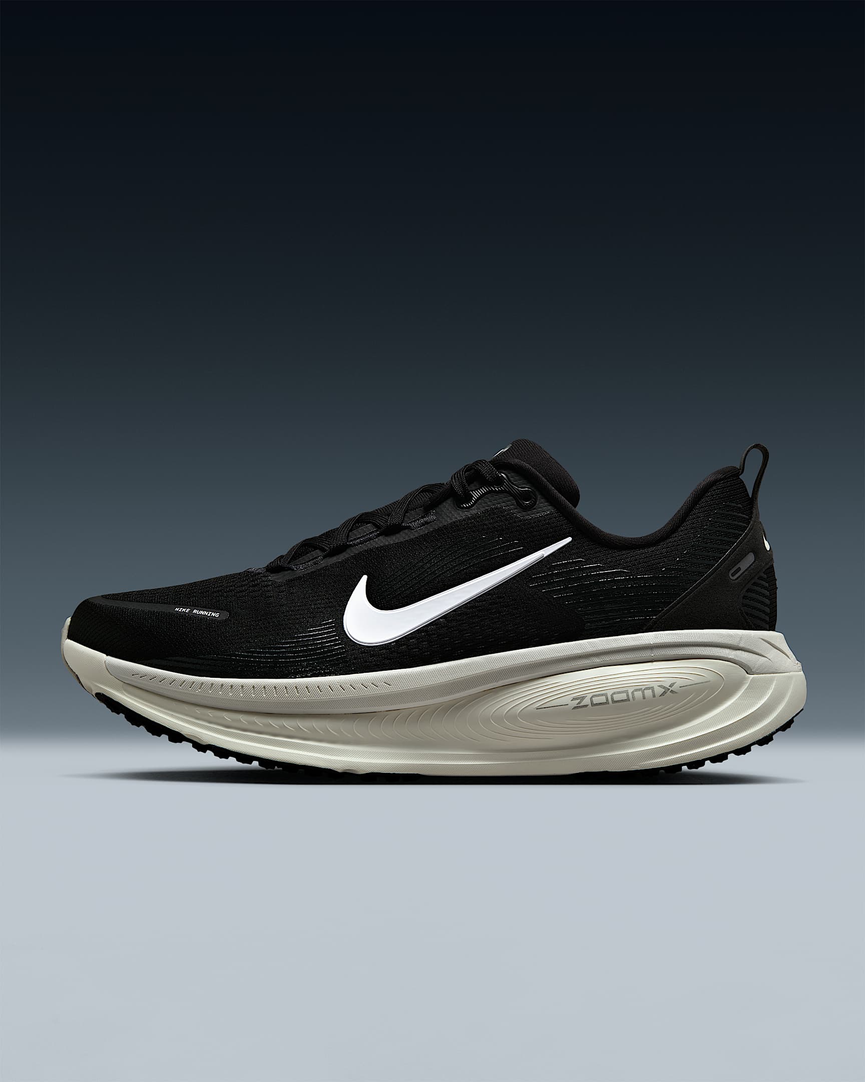 Nike Vomero 18 耐克迈柔男子公路跑步鞋 - 黑/椰奶色/浅铁矿石灰/山峰白