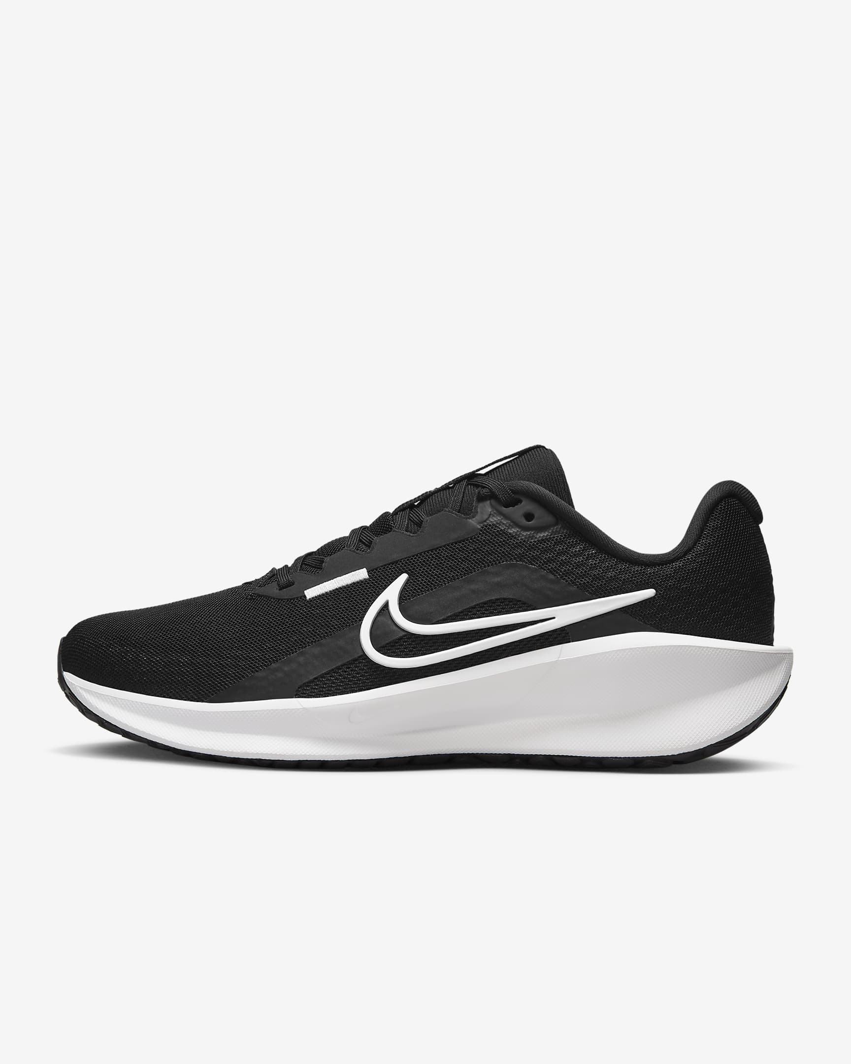 Nike Downshifter 13 女子公路跑步鞋 - 黑/暗烟灰/白色