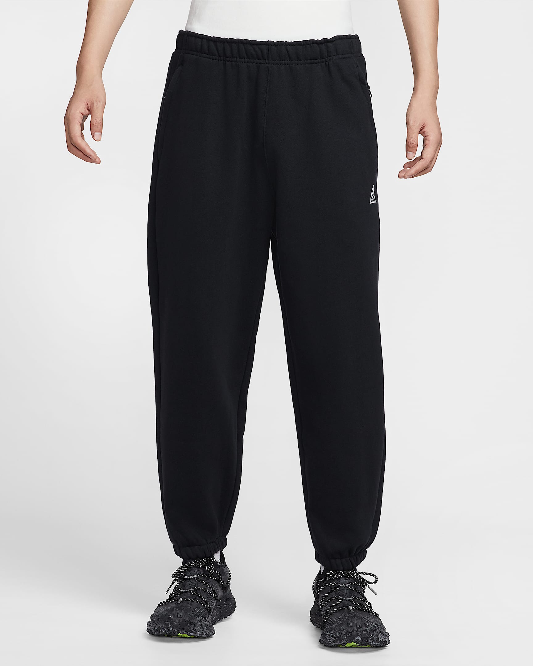 Nike ACG Tuff 拒水加绒长裤 - 黑/山峰白