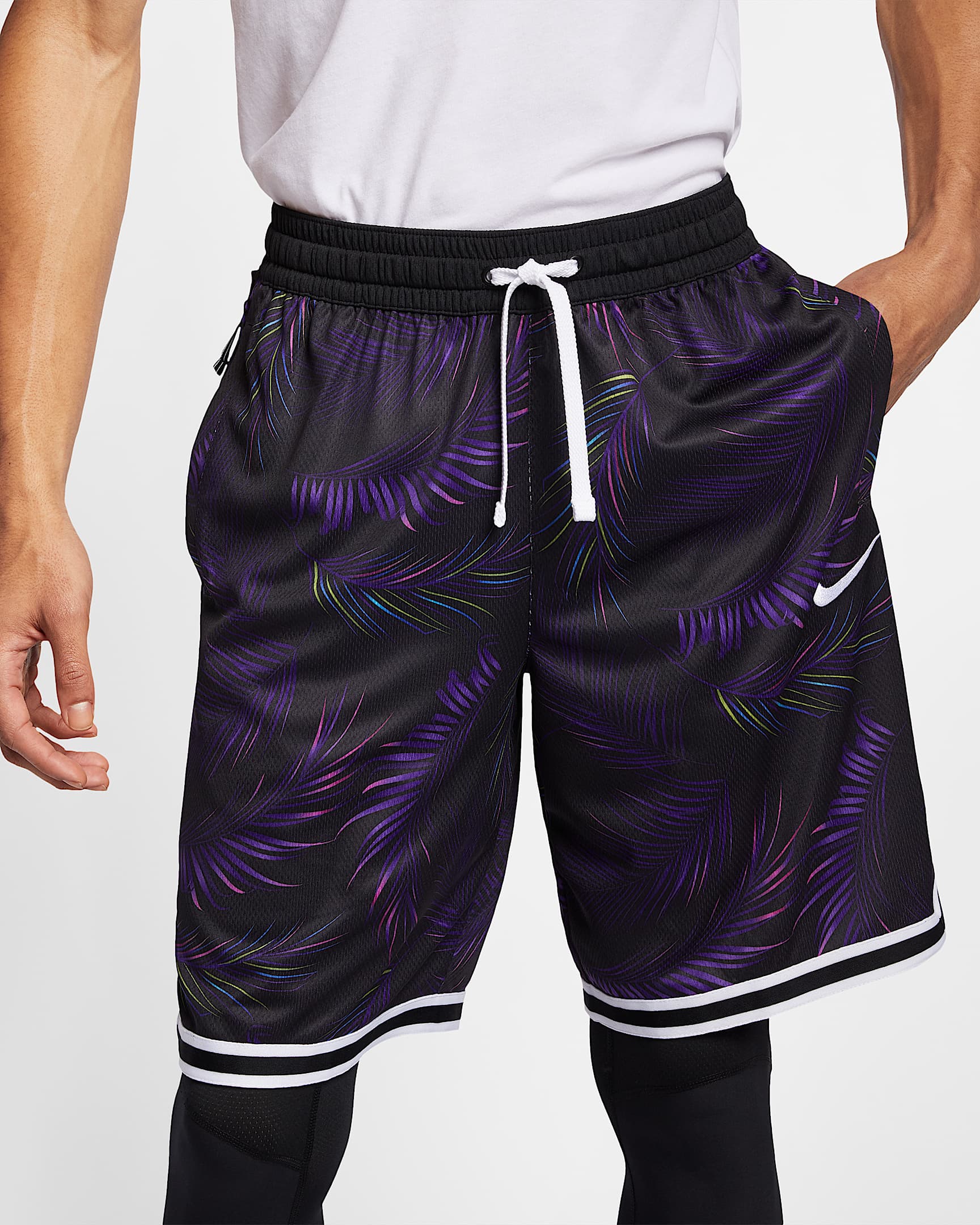 Nike Dri-FIT DNA 男子篮球短裤 - 庭紫/白色