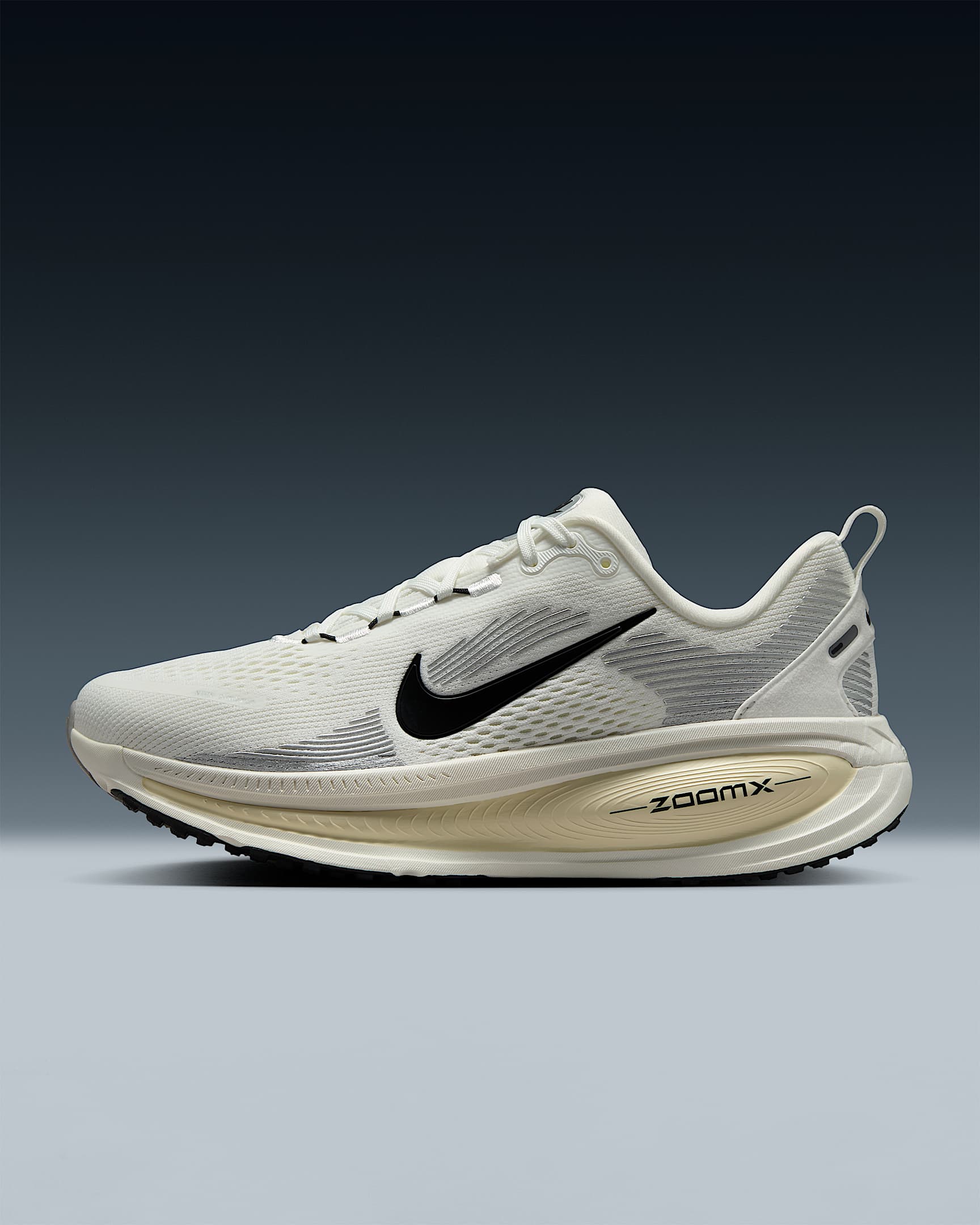 Nike Vomero 18 耐克迈柔女子公路跑步鞋 - 山峰白/椰奶色/椰奶色/黑