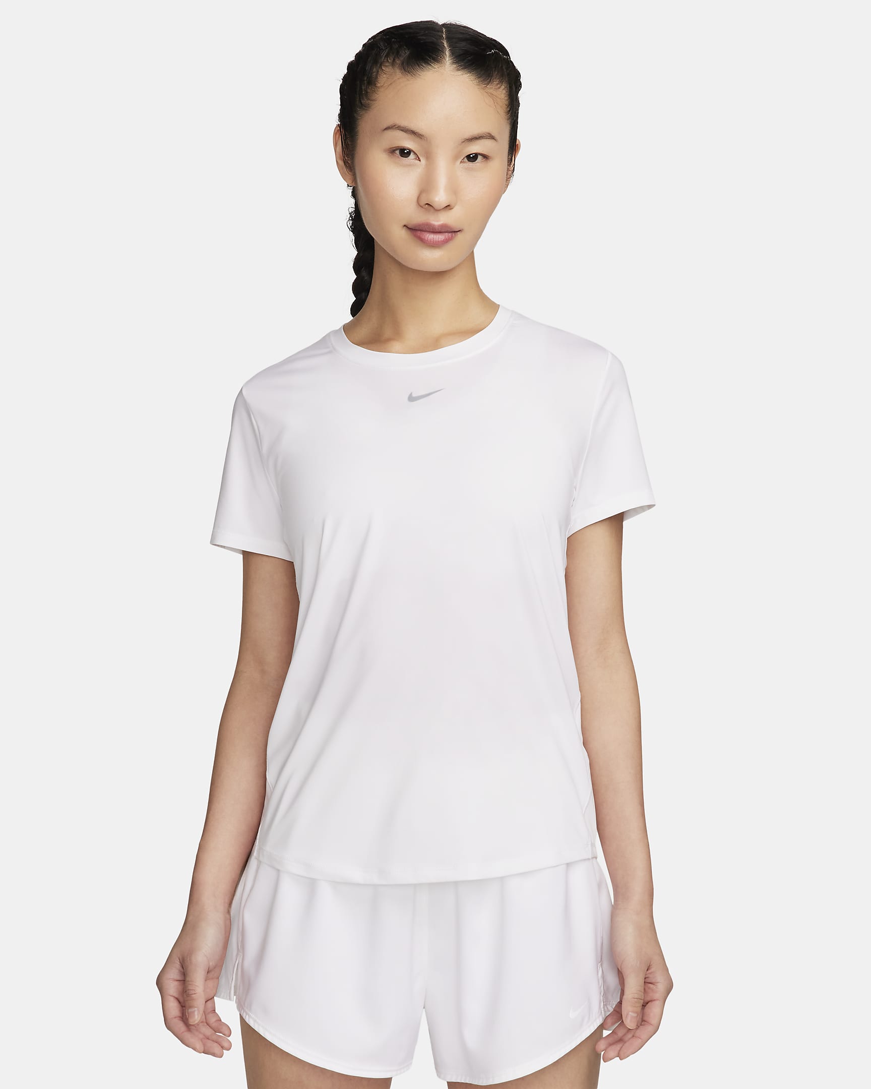Nike One Classic Dri-FIT 女子透气速干经典款短袖上衣 - 白色/黑