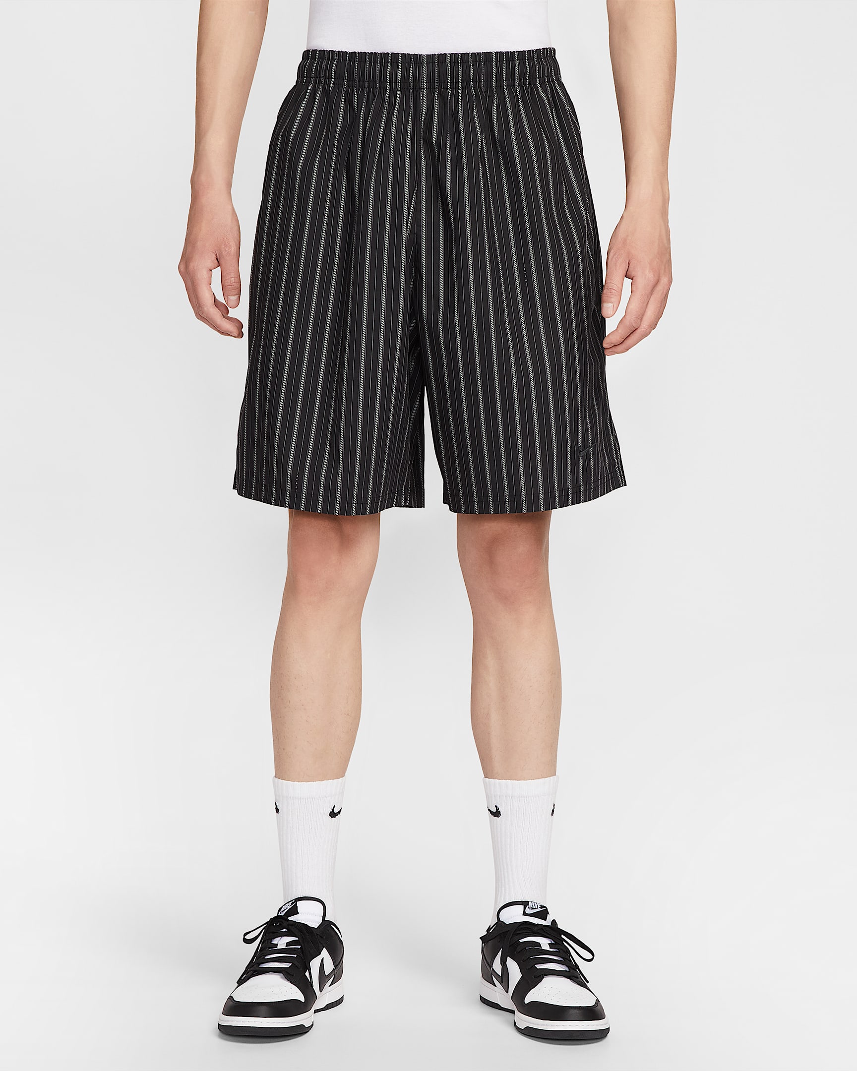Nike Sportswear 男子印花梭织短裤 - 黑