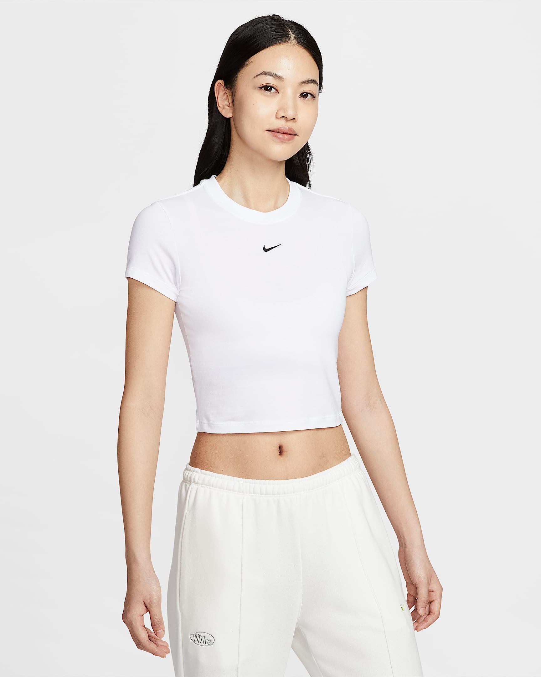 Nike Sportswear Chill Knit 女子短款T恤 - 白色/黑