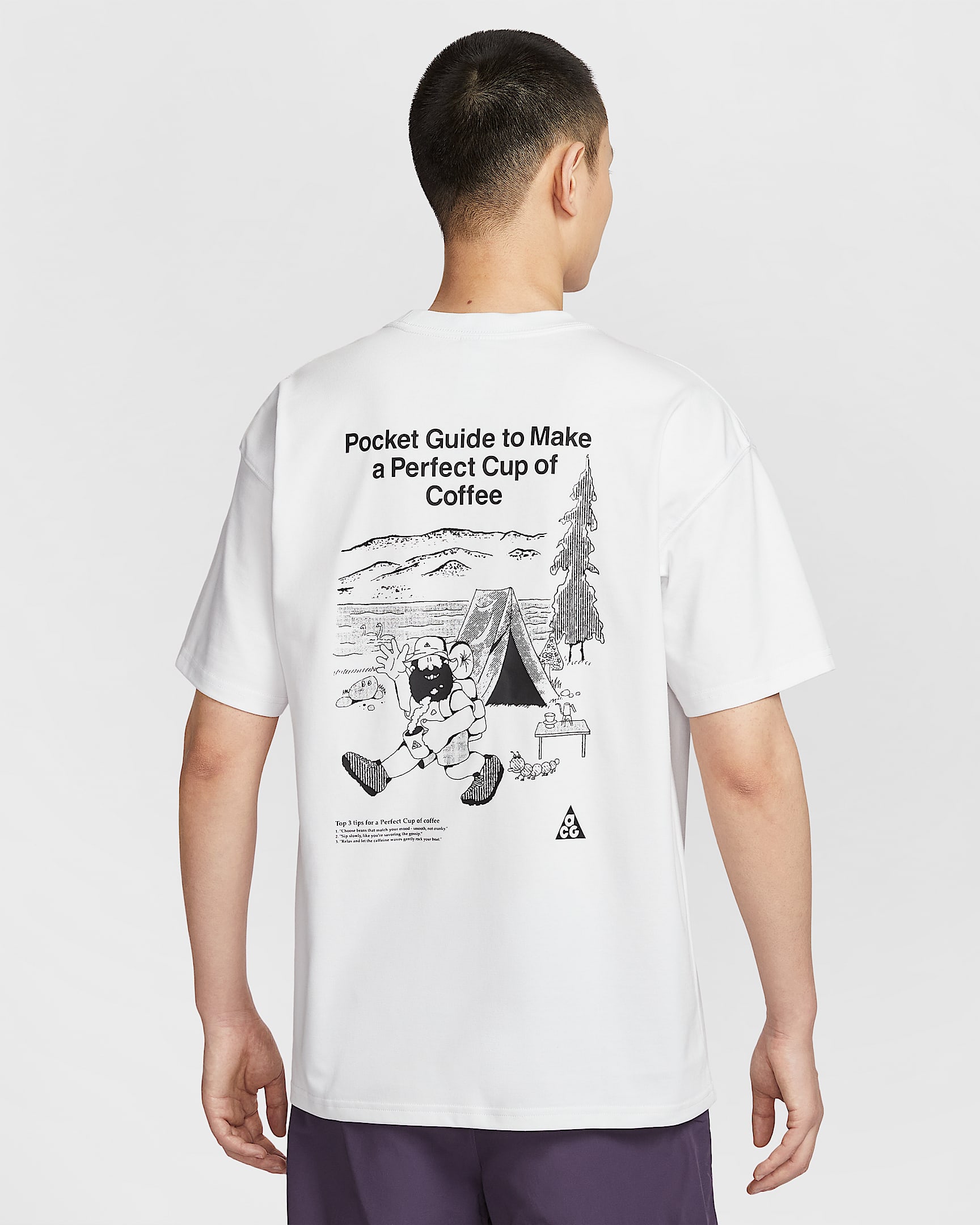 Nike NRG ACG 男子速干短袖T恤 - 山峰白