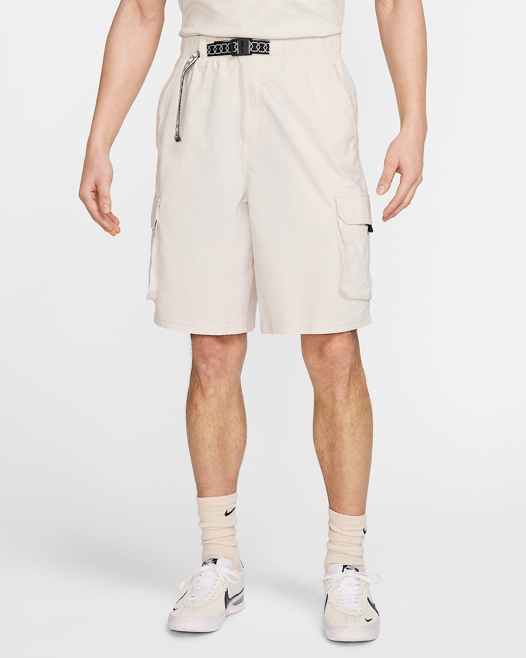 Nike SB Dri-FIT Kearny 男子速干工装滑板短裤 - 浅骨色/白色