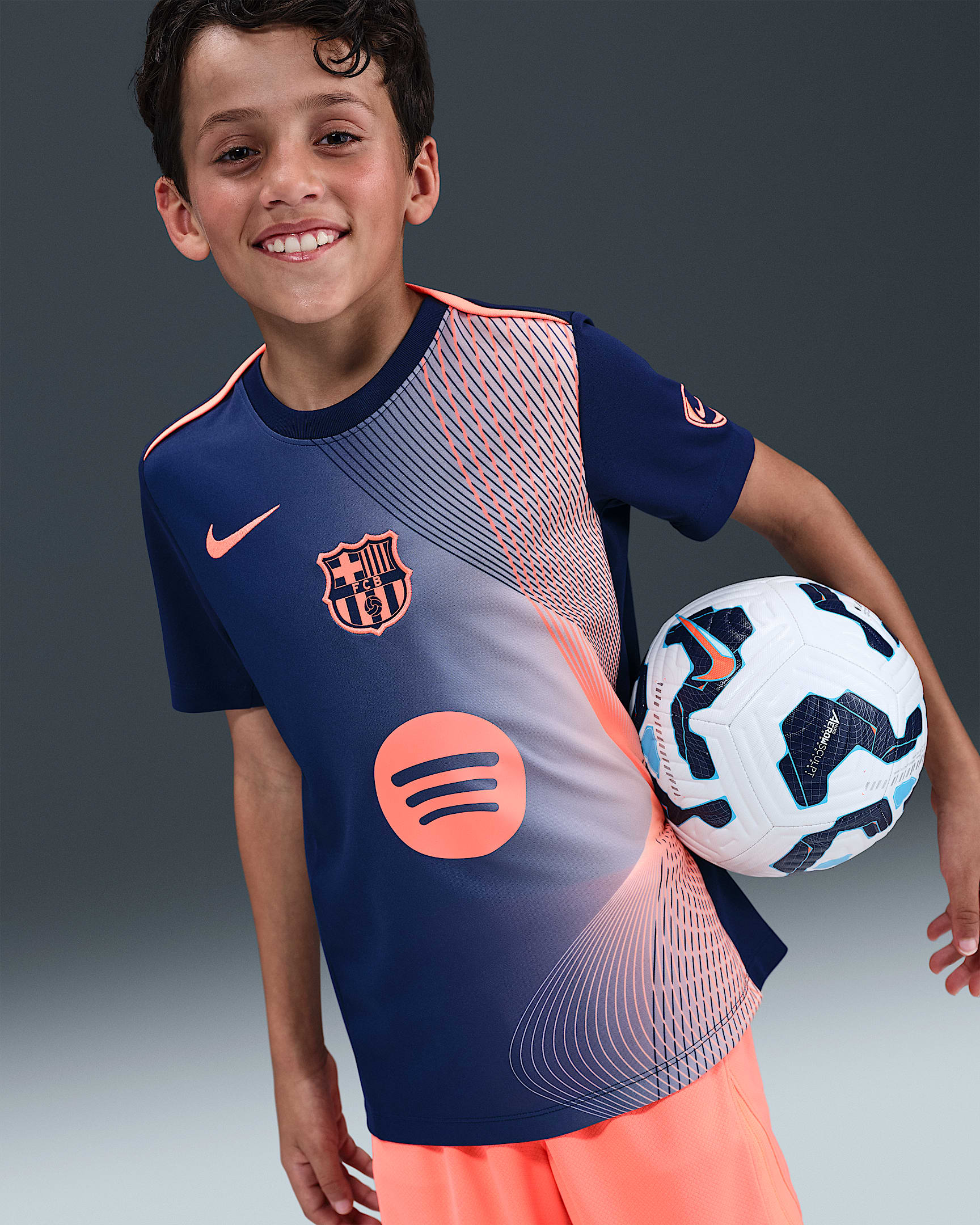 巴萨 Academy Pro Third Nike Dri-FIT 大童速干赛前足球上衣 - 深藏青/亮橙
