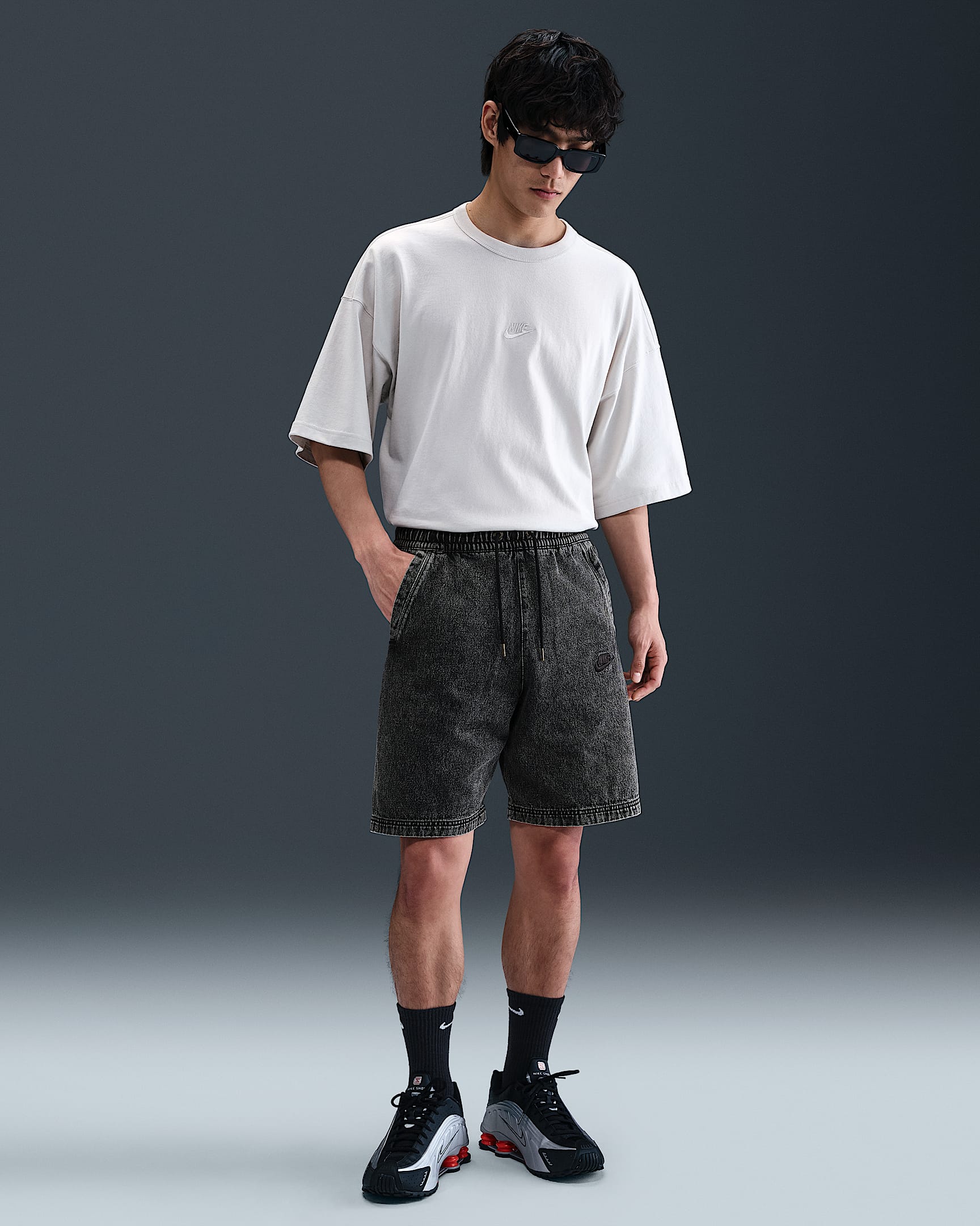 Nike Sportswear 男子水洗牛仔布短裤 - 黑