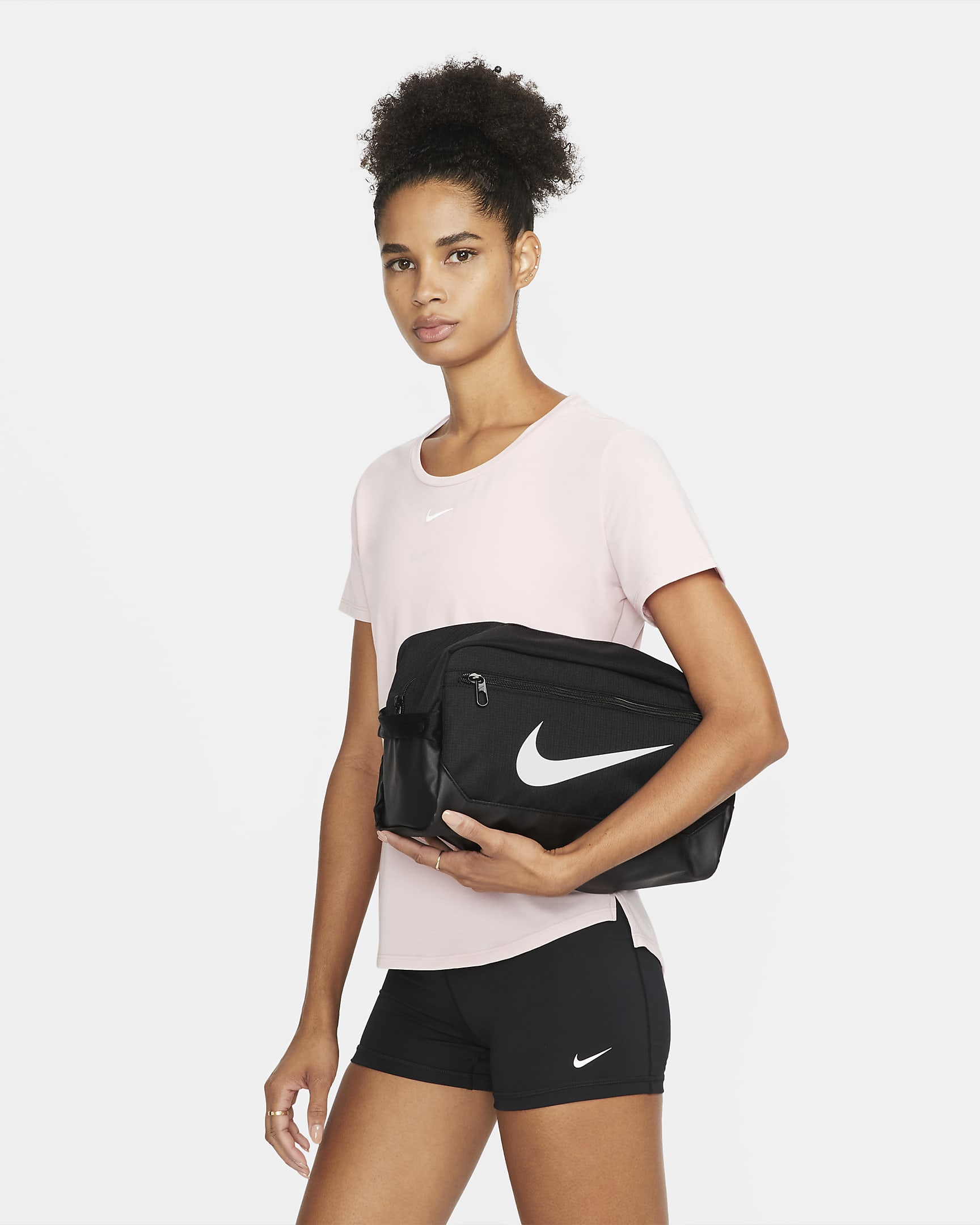 Nike Brasilia 9.5 训练鞋包 - 黑/黑/白色