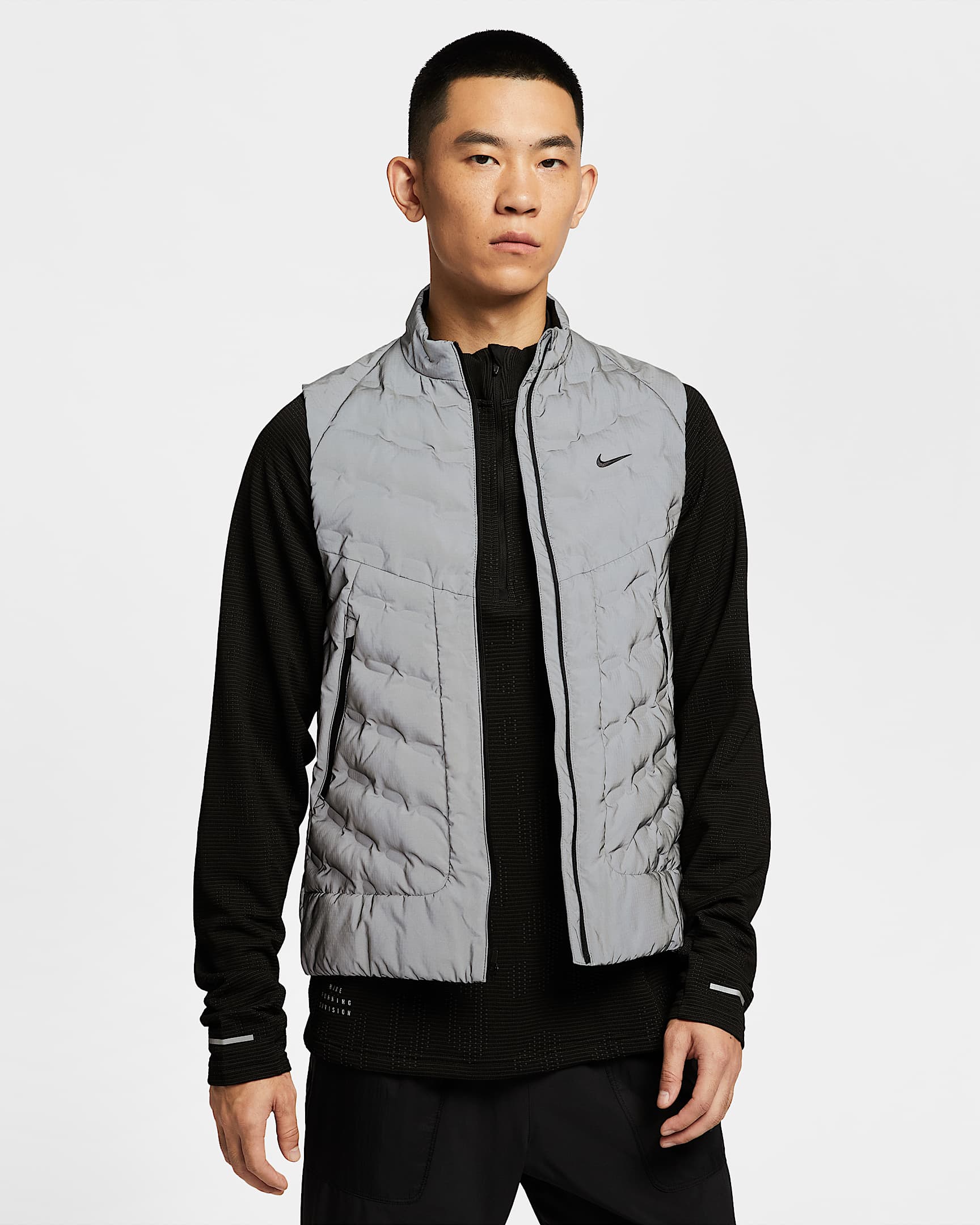 Nike Therma-FIT ADV 男子反光跑步马甲 - 银