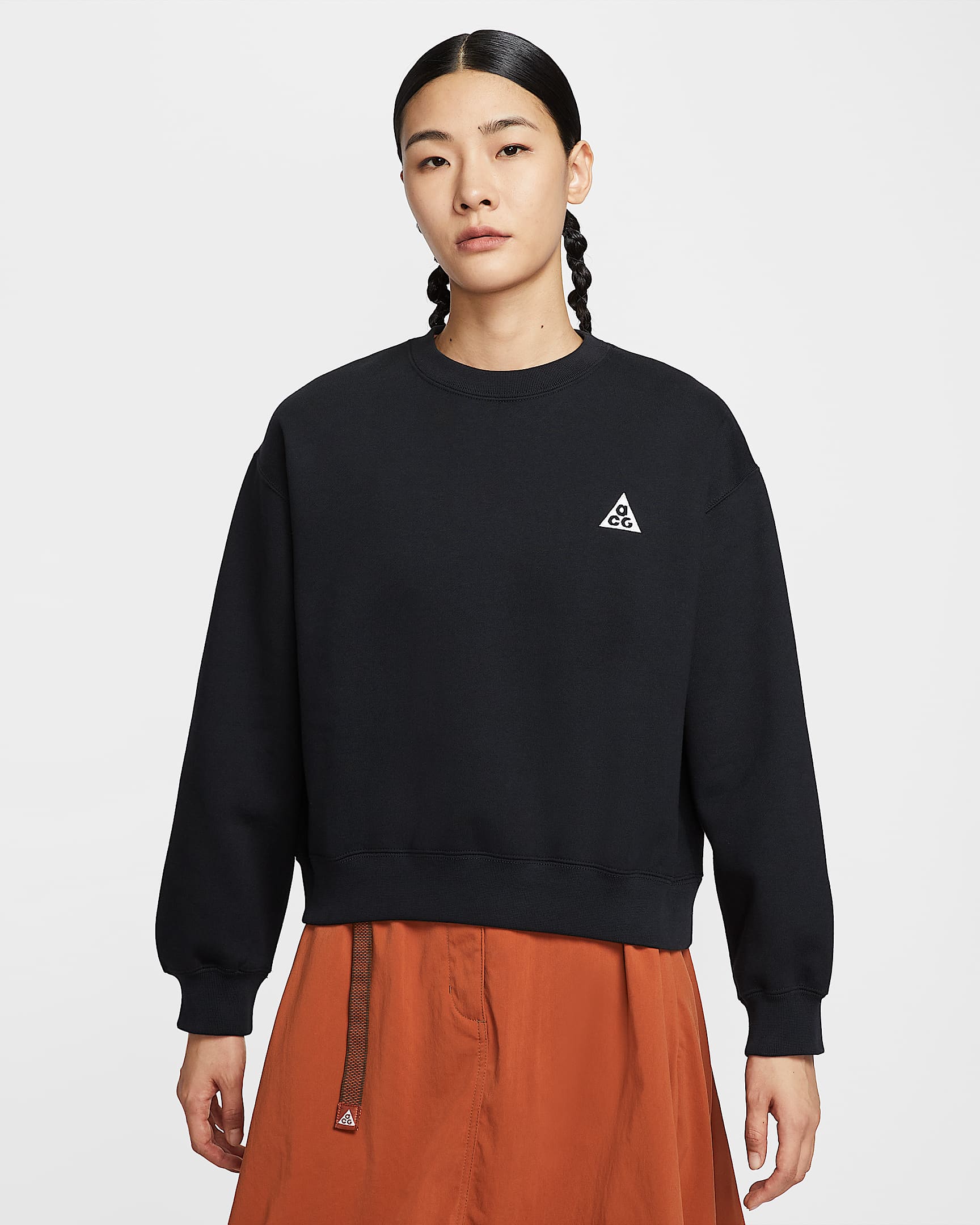 Nike ACG "Tuff Fleece" 女子拒水加绒圆领运动衫 - 黑/山峰白