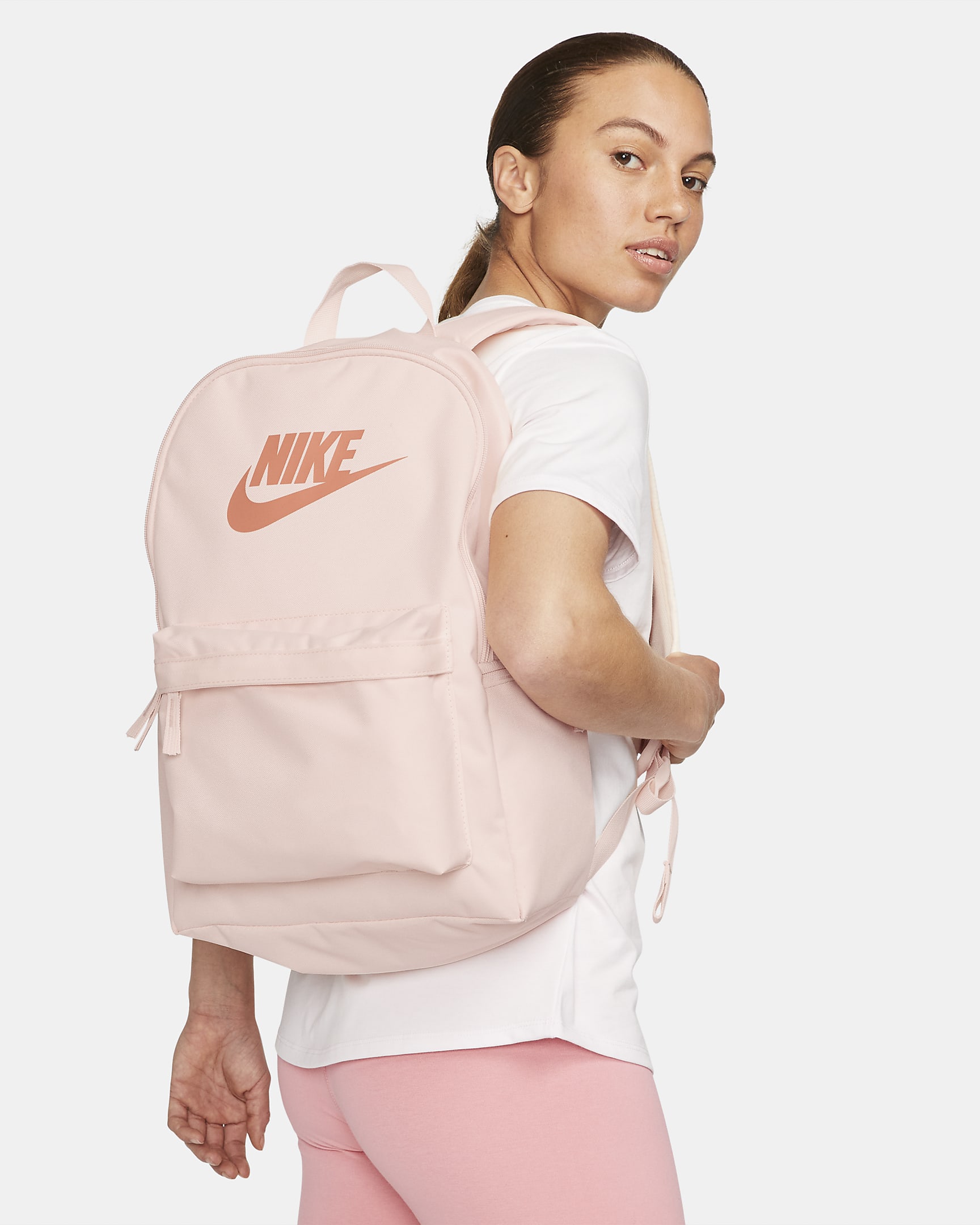 Nike Heritage 双肩包 - 冰番石榴色/冰番石榴色/琥珀棕
