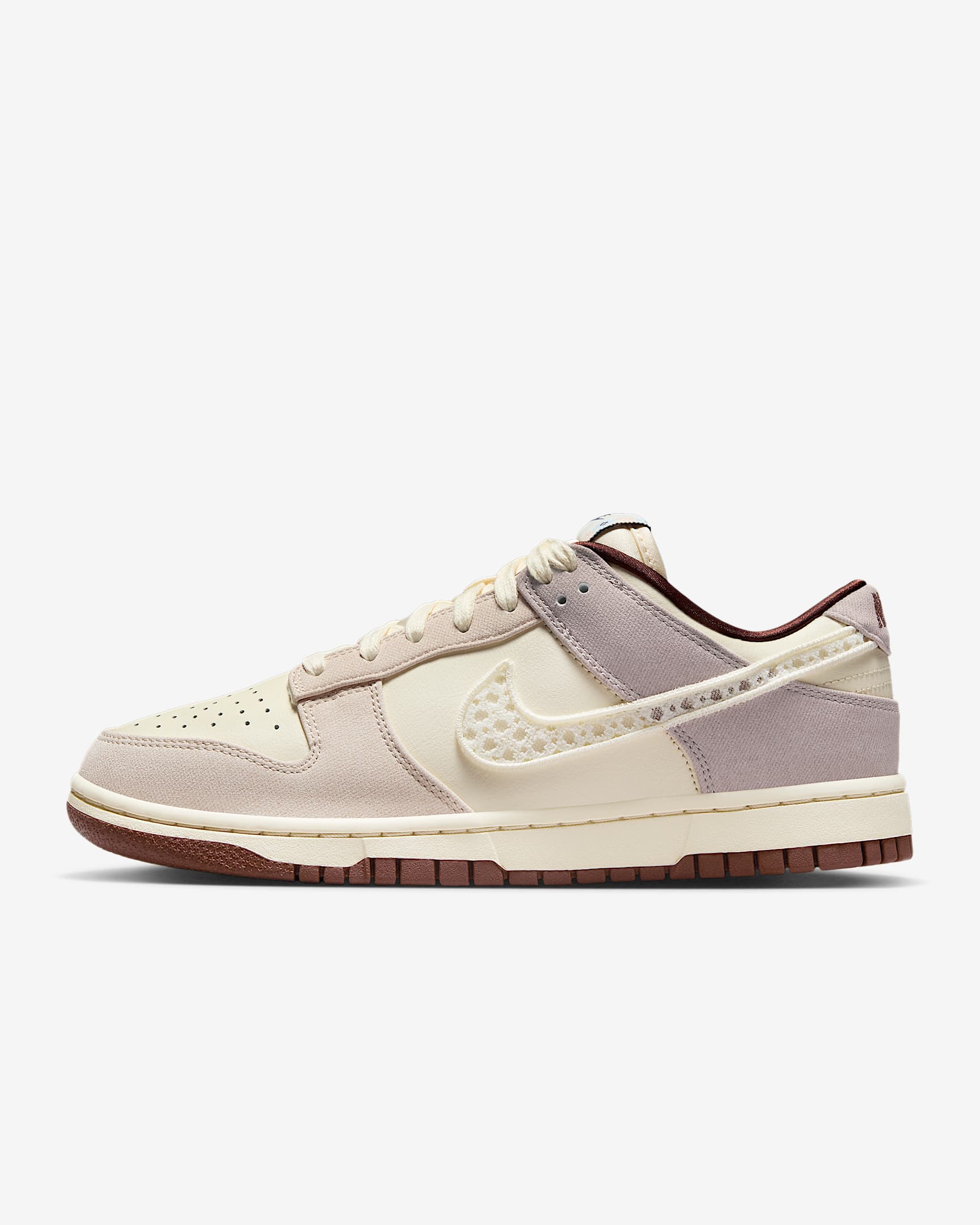 Nike Dunk Low LX 女子运动鞋 - 珍珠灰/珍珠灰/麦芽黄/帆白