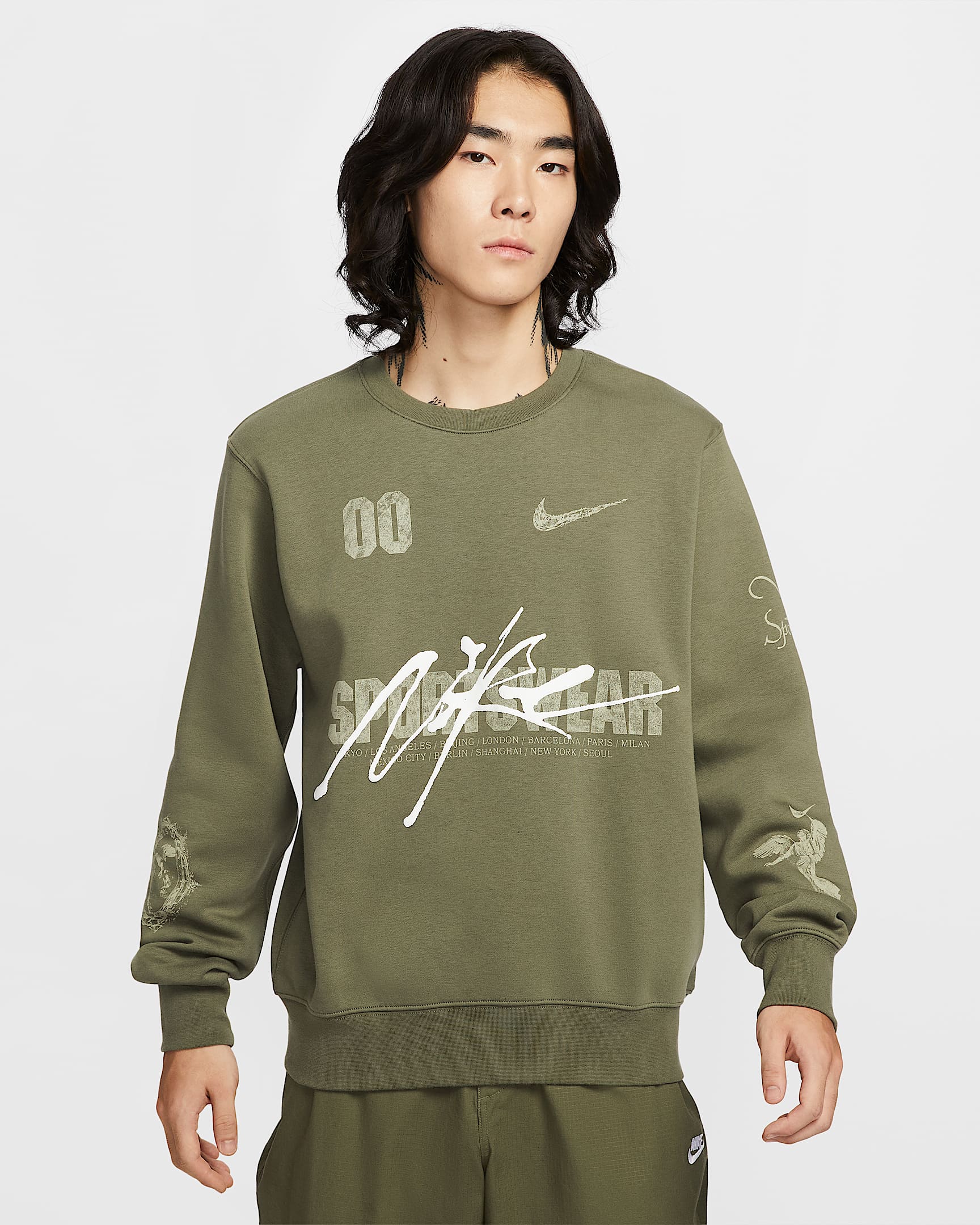 Nike Sportswear Club 男子加绒圆领运动衫 - 中橄榄绿