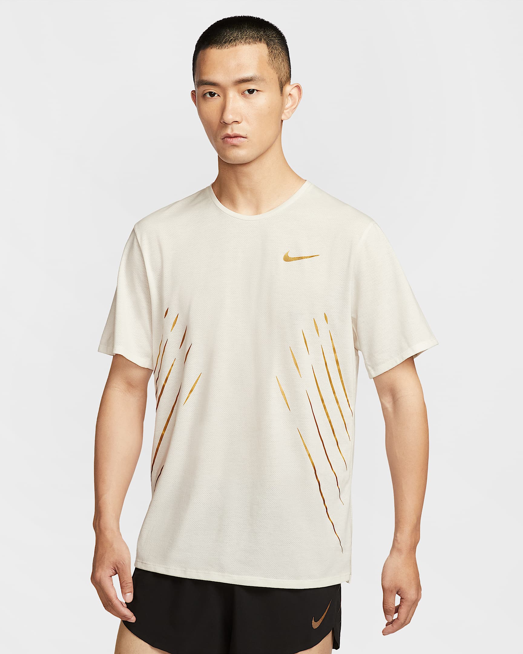 Nike x Jakob Dri-FIT 男子速干短袖跑步上衣 - 帆白