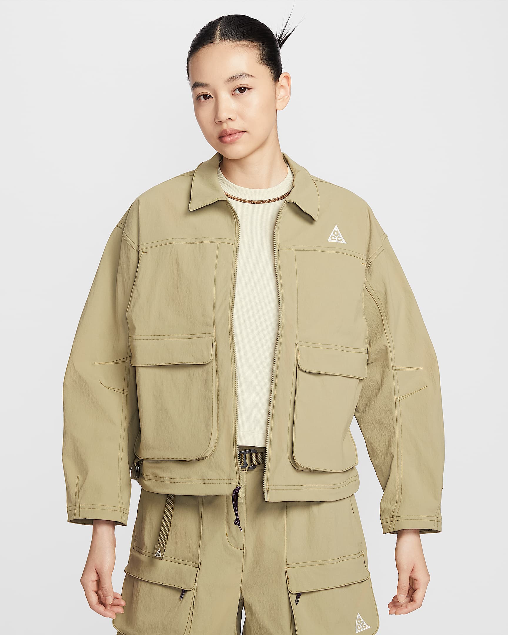 Nike ACG "Smith Summit" 女子防晒拒水夹克 - 橄榄绿/高射炮橄榄绿/黑/山峰白