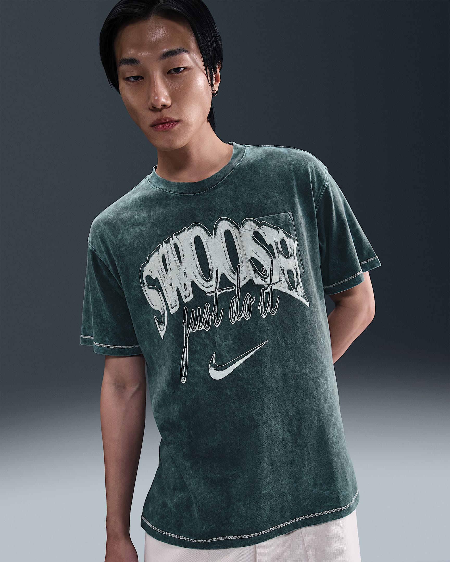 Nike Sportswear 男子T恤 - 海藻绿