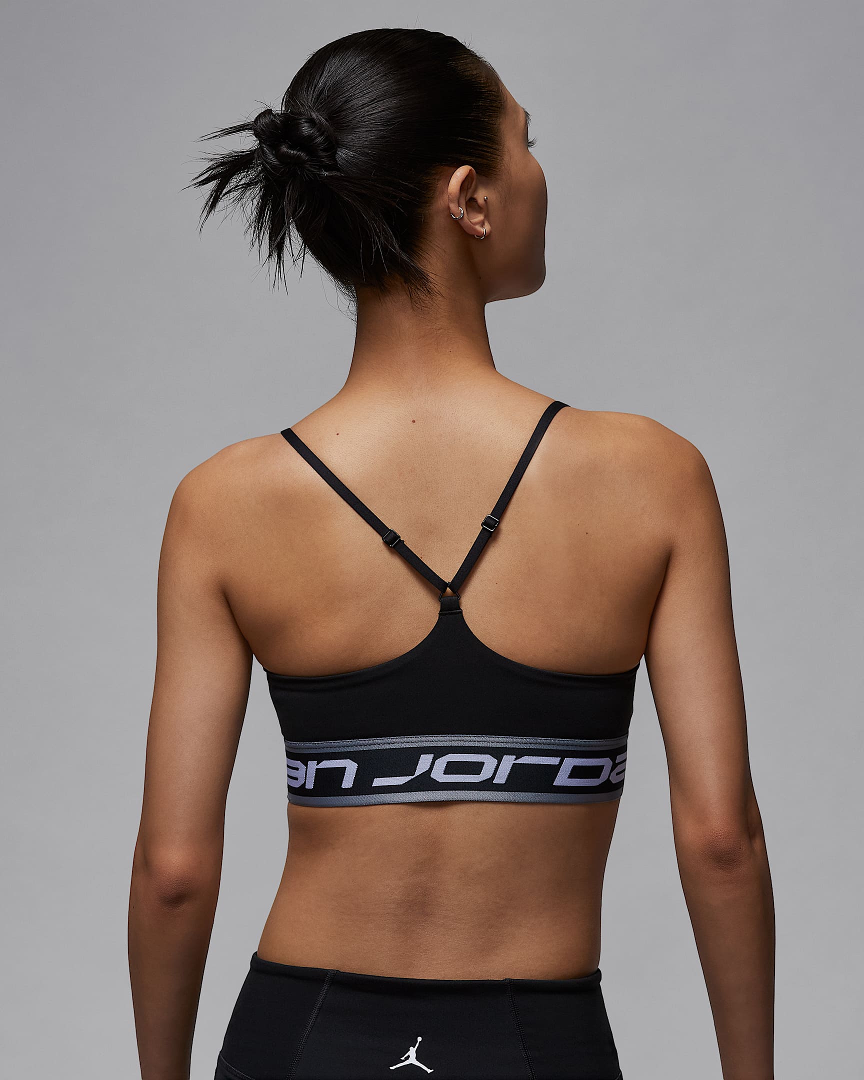 Jordan Sport Indy 女子低强度支撑速干运动内衣 - 黑/隐形灰/黑/白色