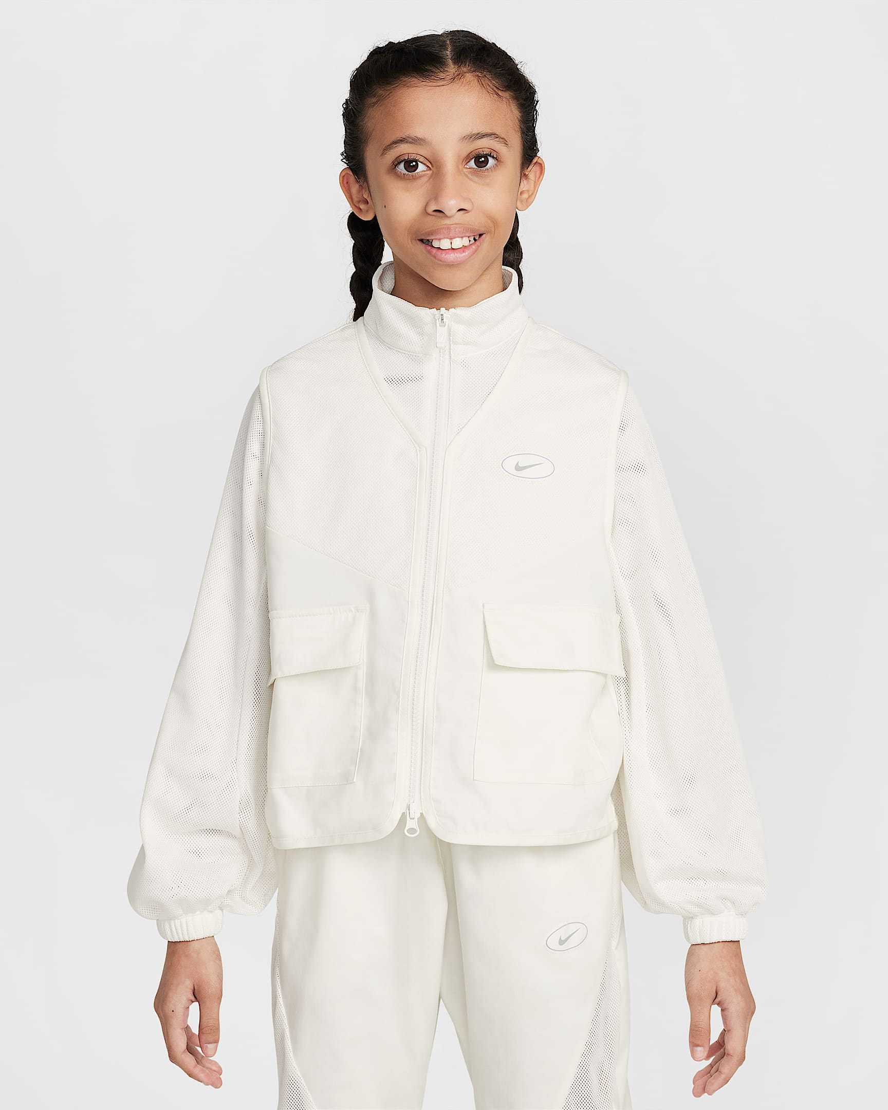 Nike Sportswear 大童(女孩)透气夹克 - 帆白/浅烟灰/白色