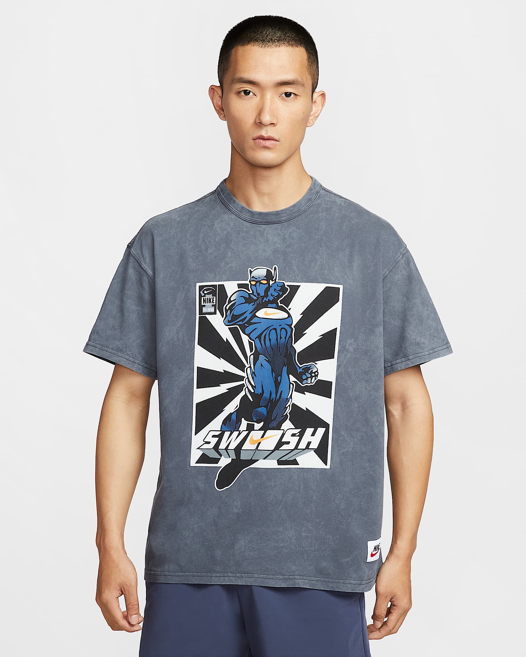 Nike 男子训练T恤 - 煤黑