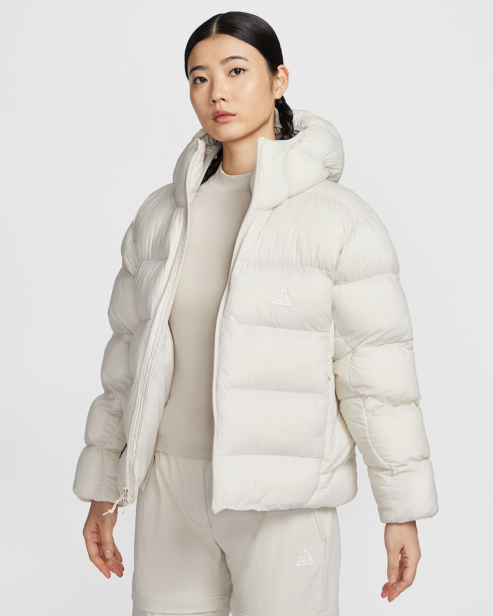 Nike ACG "Lunar Lake" PrimaLoft® Therma-FIT ADV 女子拒水宽松连帽夹克 - 浅土褐/浅土褐/浅土褐/山峰白