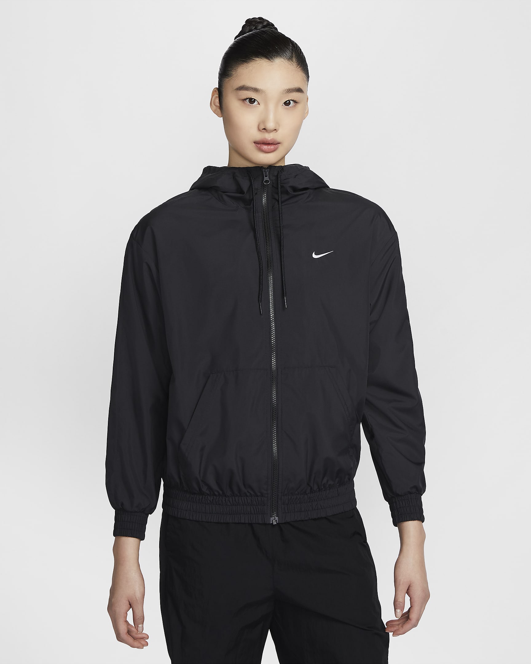 Nike Sportswear Classic Wovens 女子宽松连帽夹克防晒衣 - 黑/白色