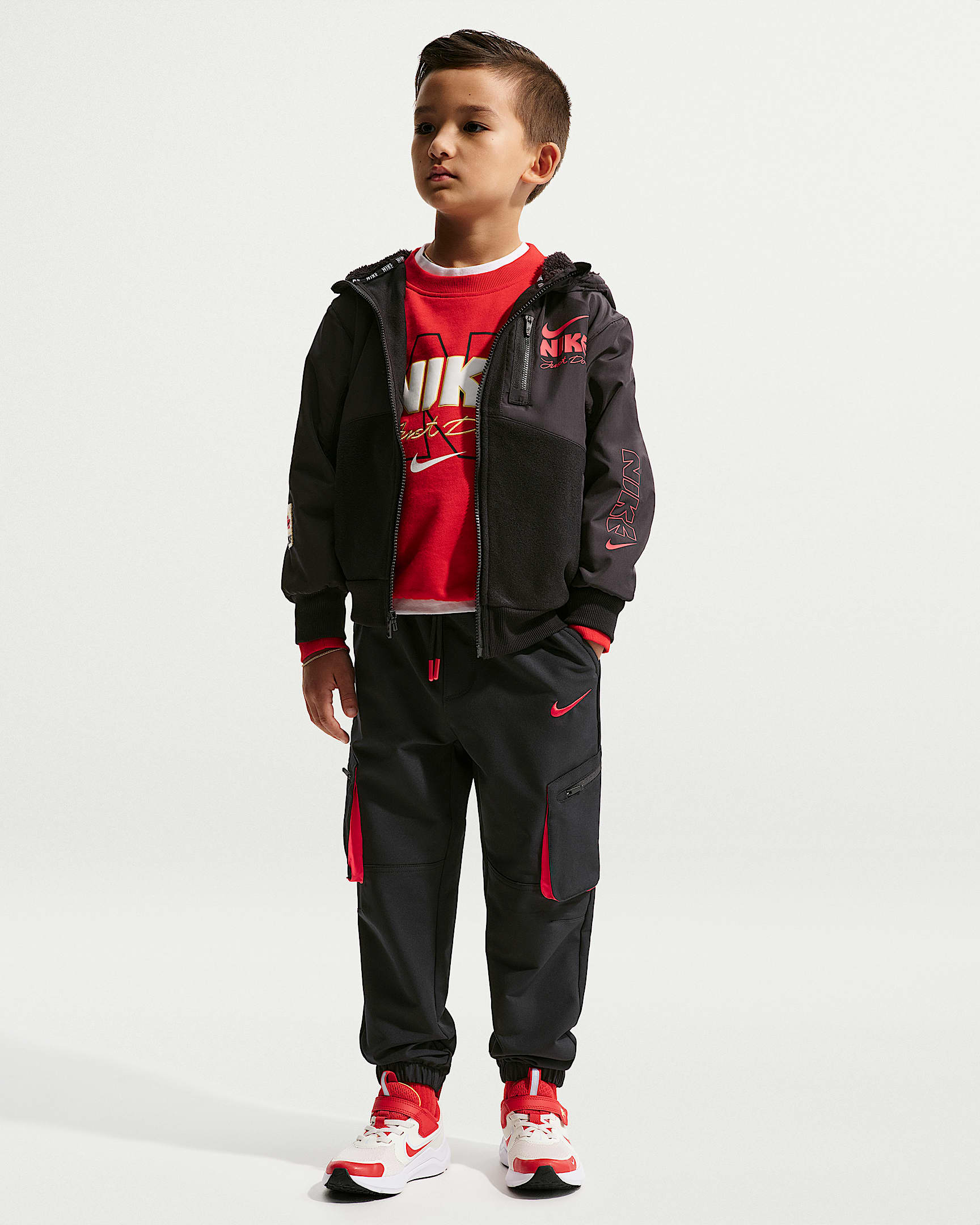 Nike Sportswear 马年限定脱缰系列新年款幼童梭织薄绒里料工装长裤 - 黑