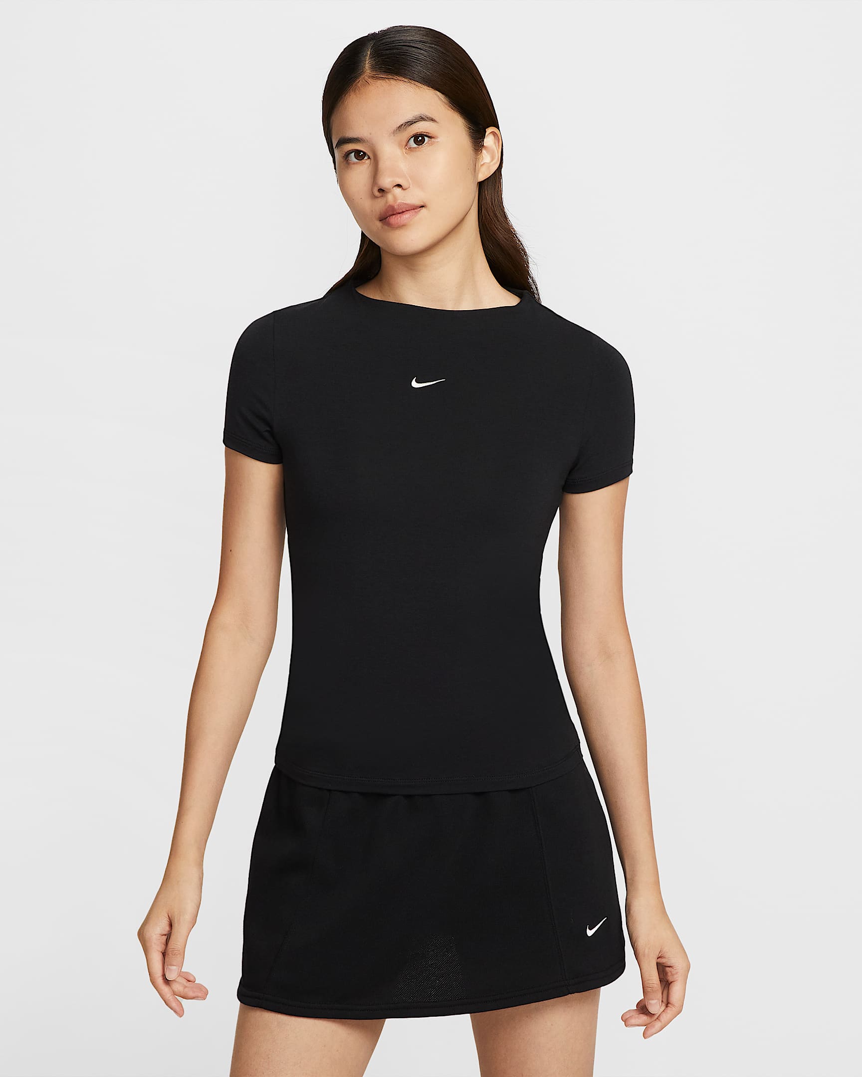 Nike Sportswear Chill Knit 女子紧身短袖企领上衣 - 黑/帆白