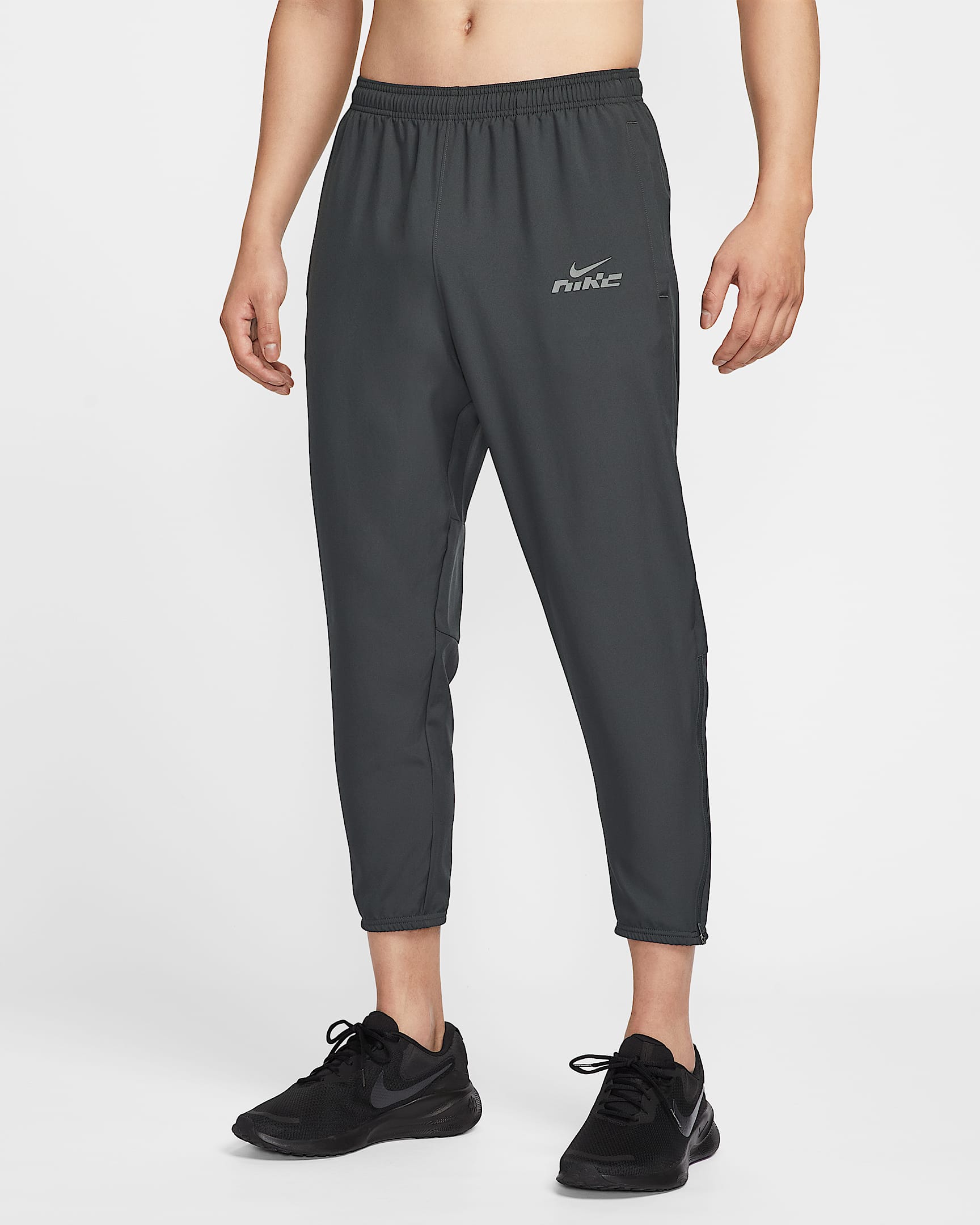 Nike Challenger Flash Dri-FIT 男子速干梭织跑步长裤 - 暗烟灰