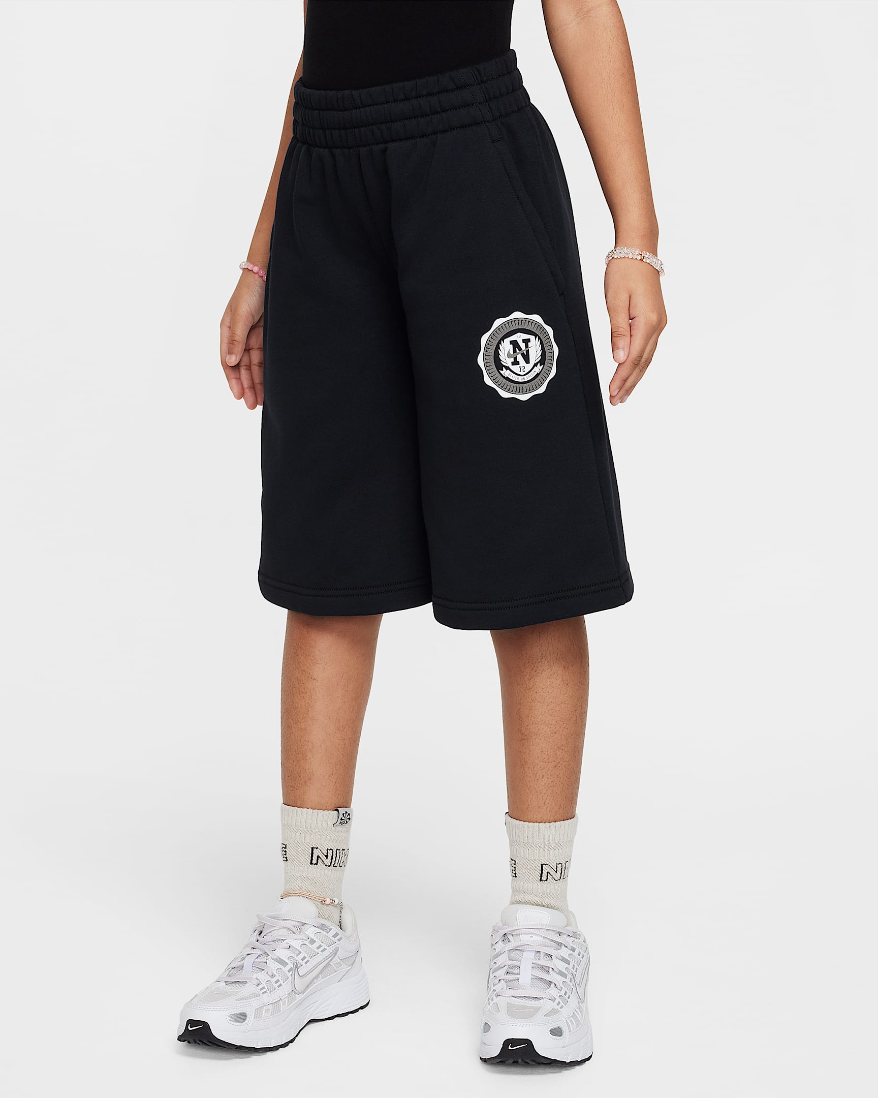 Nike Sportswear 大童(女孩)法式毛圈短裤 - 黑/白色