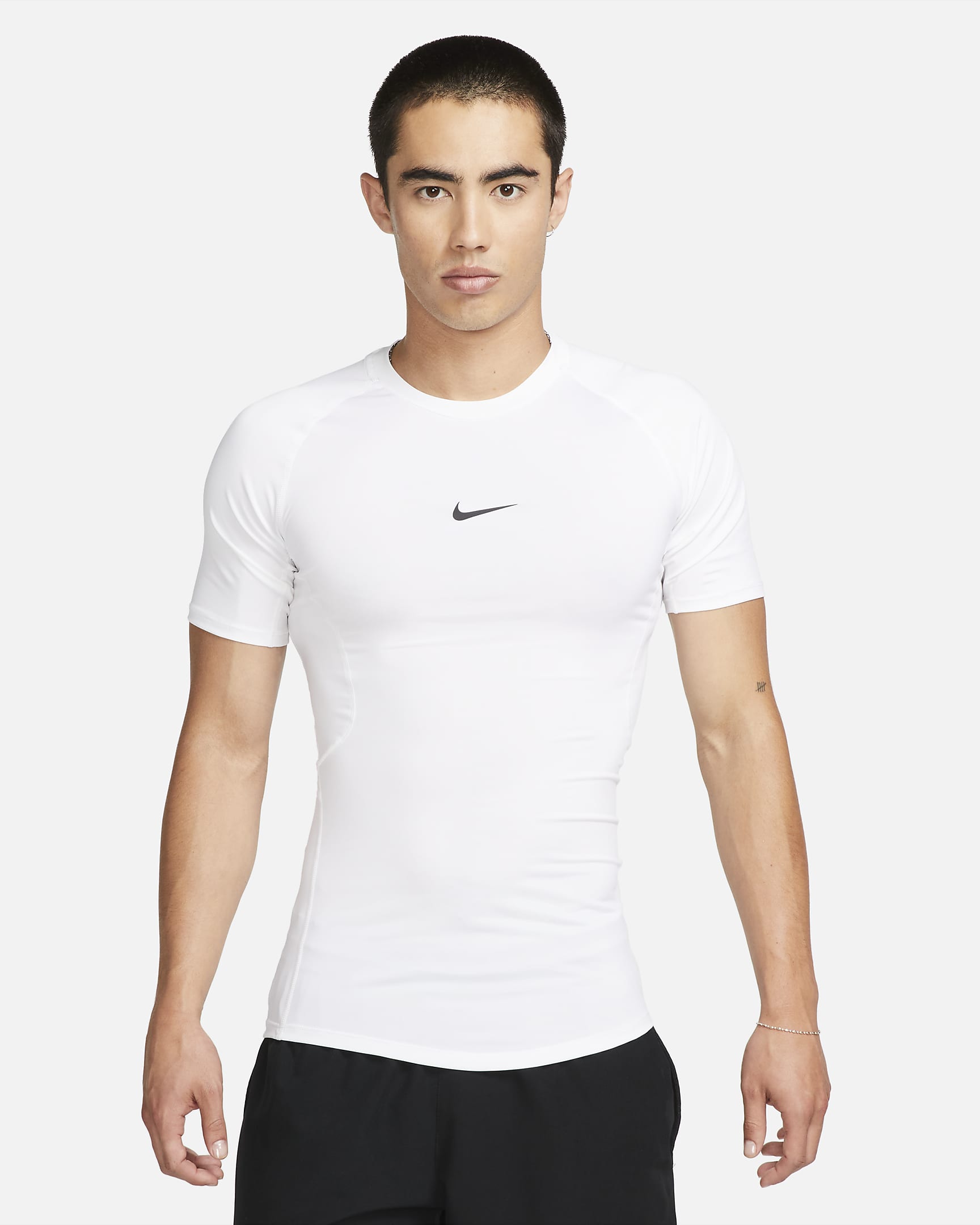 Nike Pro Dri-FIT 男子透气速干紧身短袖训练上衣 - 白色/黑