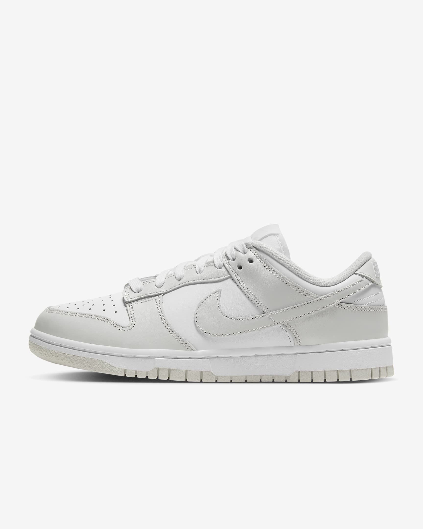 Nike Dunk Low 女子运动鞋复古板鞋 - 白色/白色/尘光子色