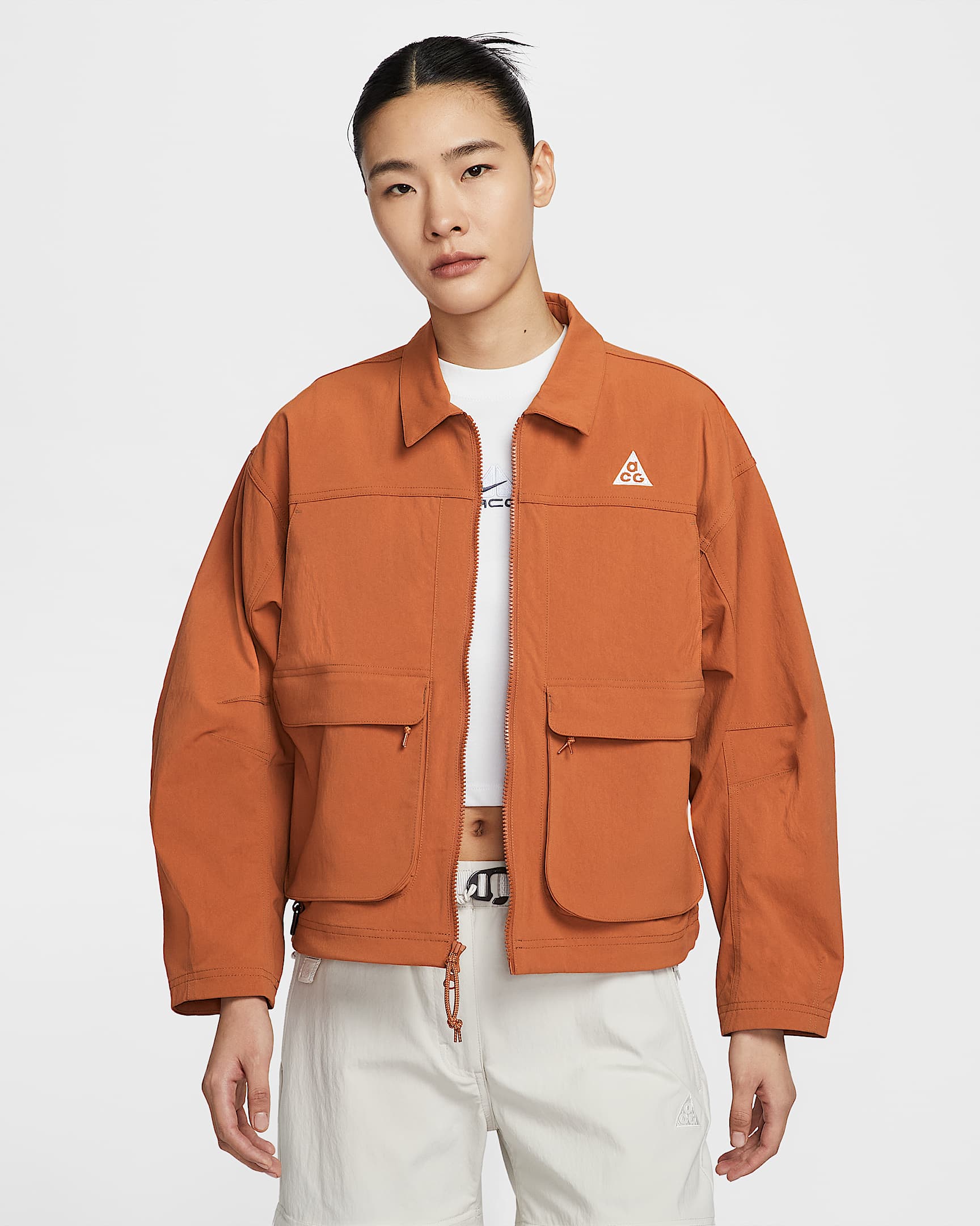 Nike Sportswear "Smith Summit" 女子防晒拒水夹克 - 暗赤褐/苔木棕色/马拉喀什橙/山峰白