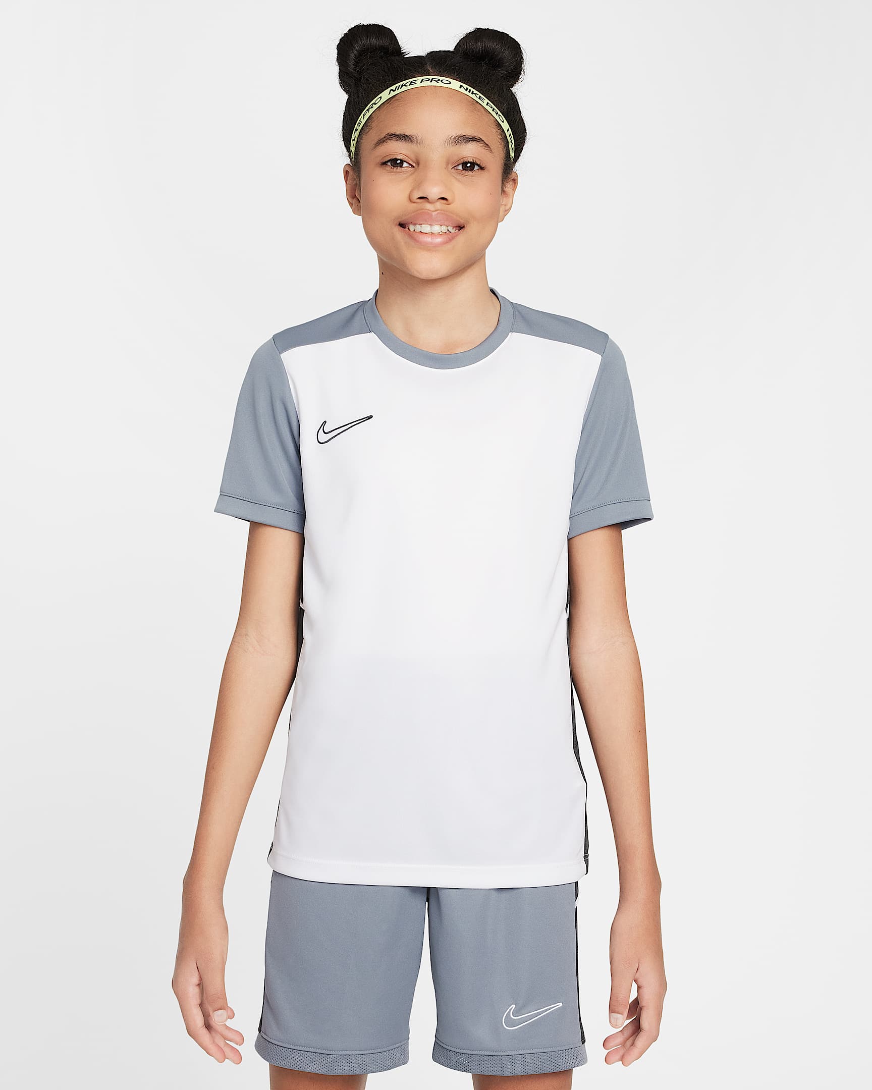 Nike Academy Dri-FIT 大童速干足球上衣 - 白色/煤黑/冷灰/煤黑