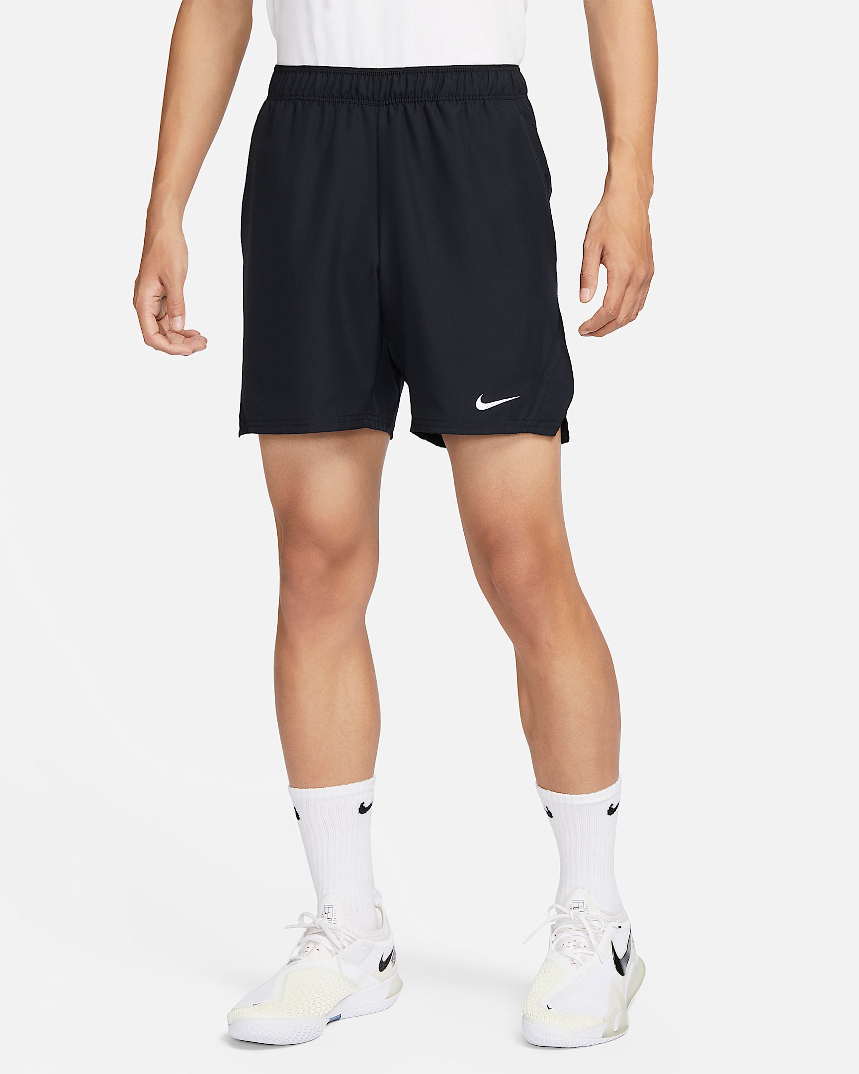 NikeCourt Victory Dri-FIT 男子速干网球短裤 - 黑/白色