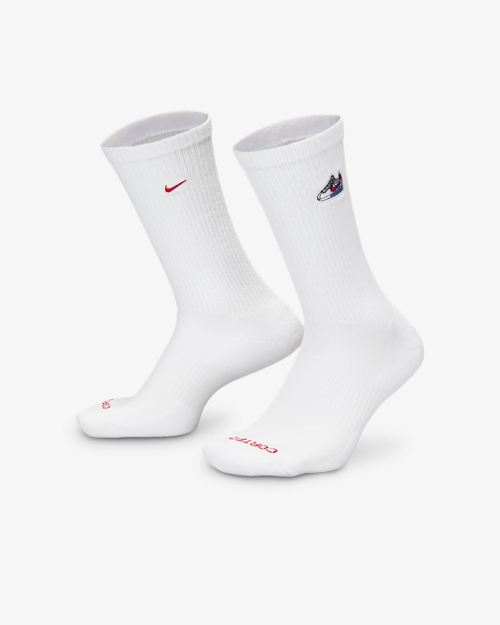 Nike Everyday 舒适速干中筒运动袜(1 双) - 白色/游戏宝蓝/大学红