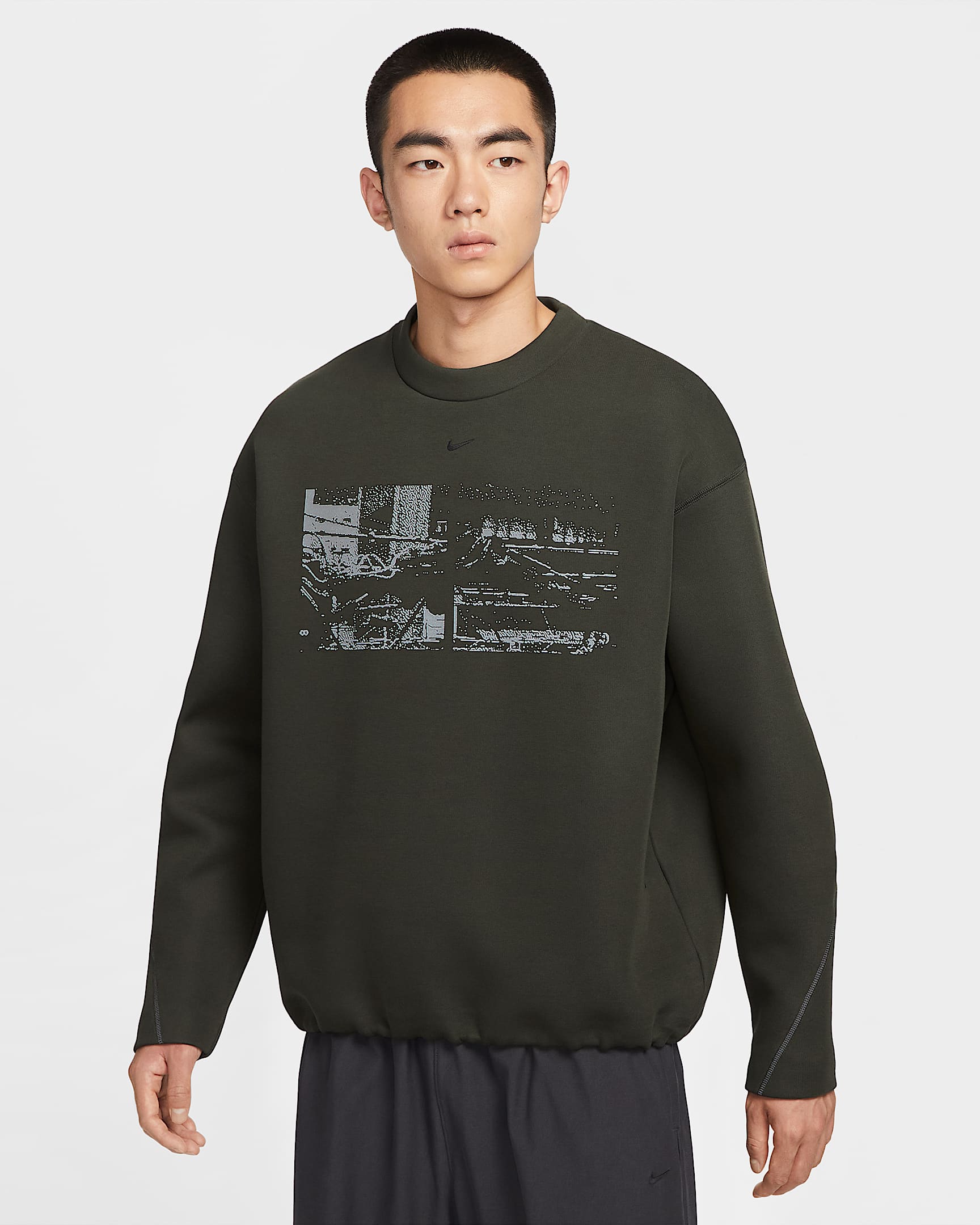 Nike Tech 男子反光装饰针织圆领上衣 - 红杉绿/黑