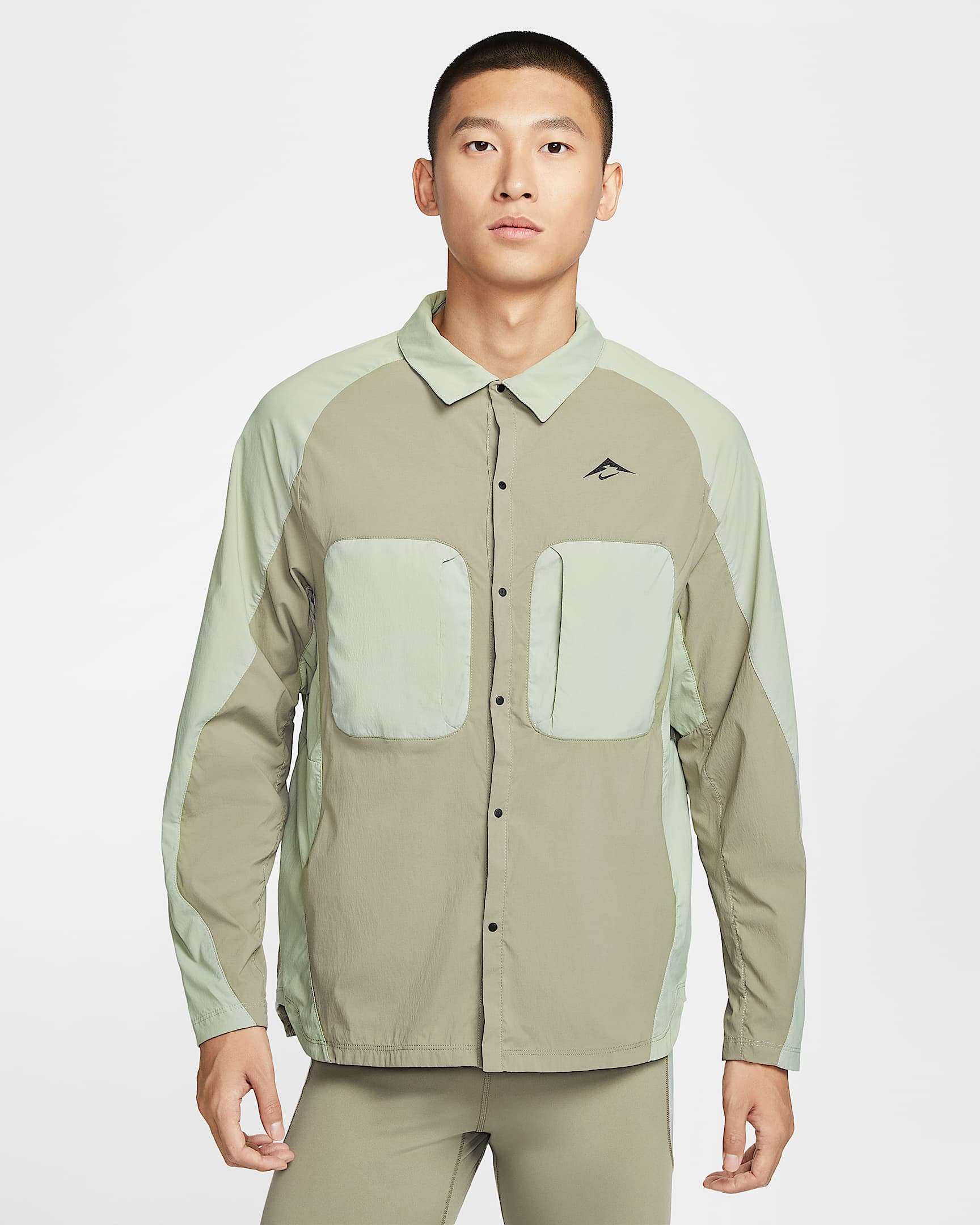 Nike Trail Dri-FIT ADV 男子越野防晒速干跑步衬衫式夹克 - 浅军绿/地平线绿/黑
