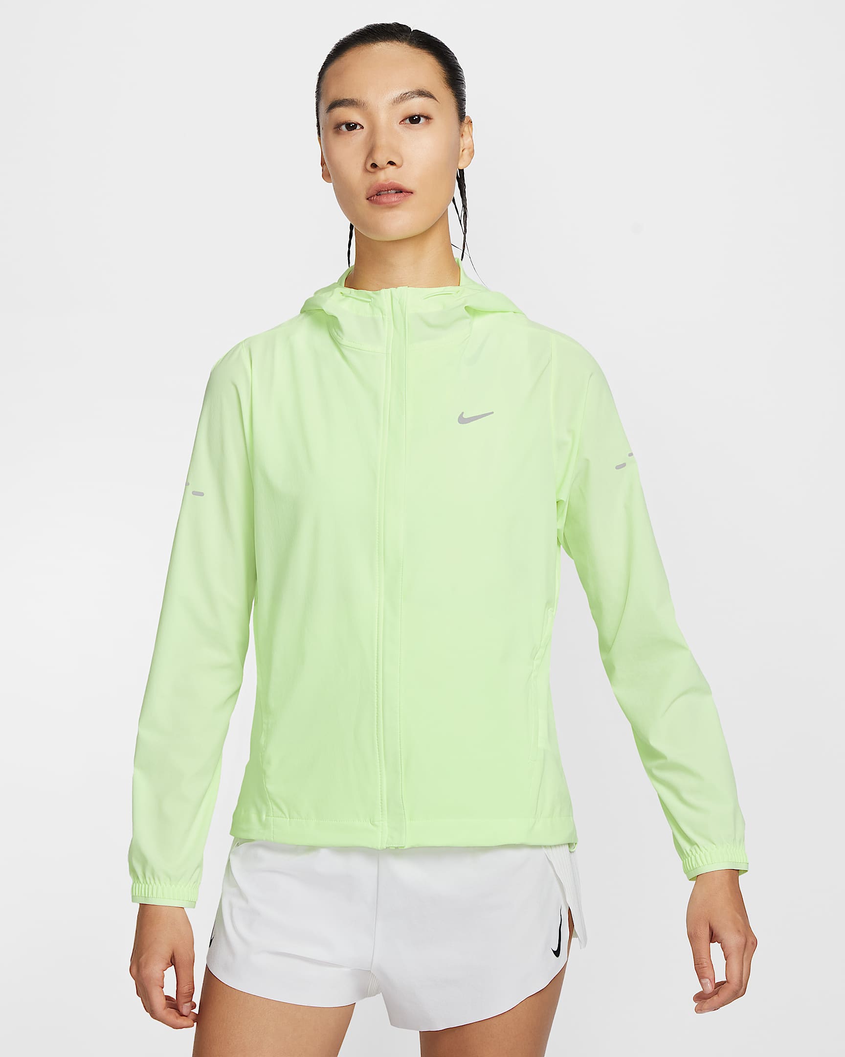 Nike Swift Repel 女子拒水可收纳跑步夹克 - 微黄绿