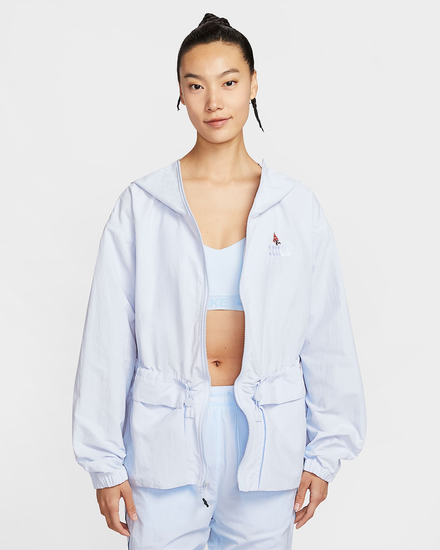 Nike Sportswear 夏日轻醒系列女子拒水梭织夹克防晒衣 - 足球灰