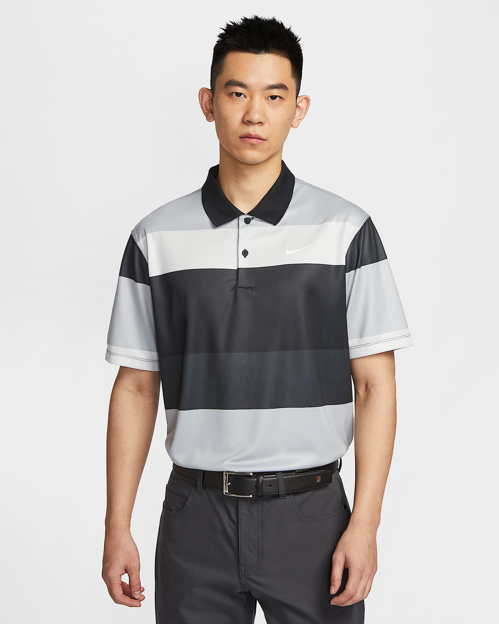 Nike Victory+ Dri-FIT 男子速干高尔夫翻领T恤 - 黑/白色